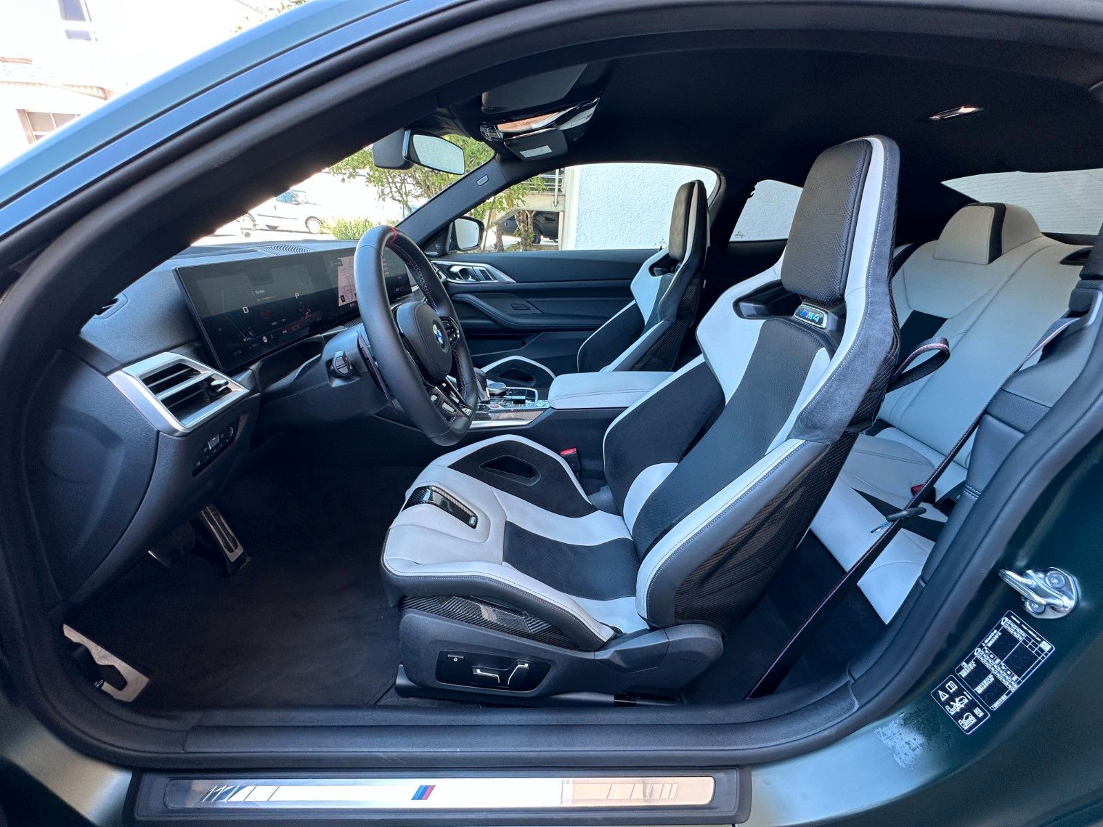 Fahrzeugabbildung BMW M4 M xDrive | Voll | Individual | BMW Garantie |