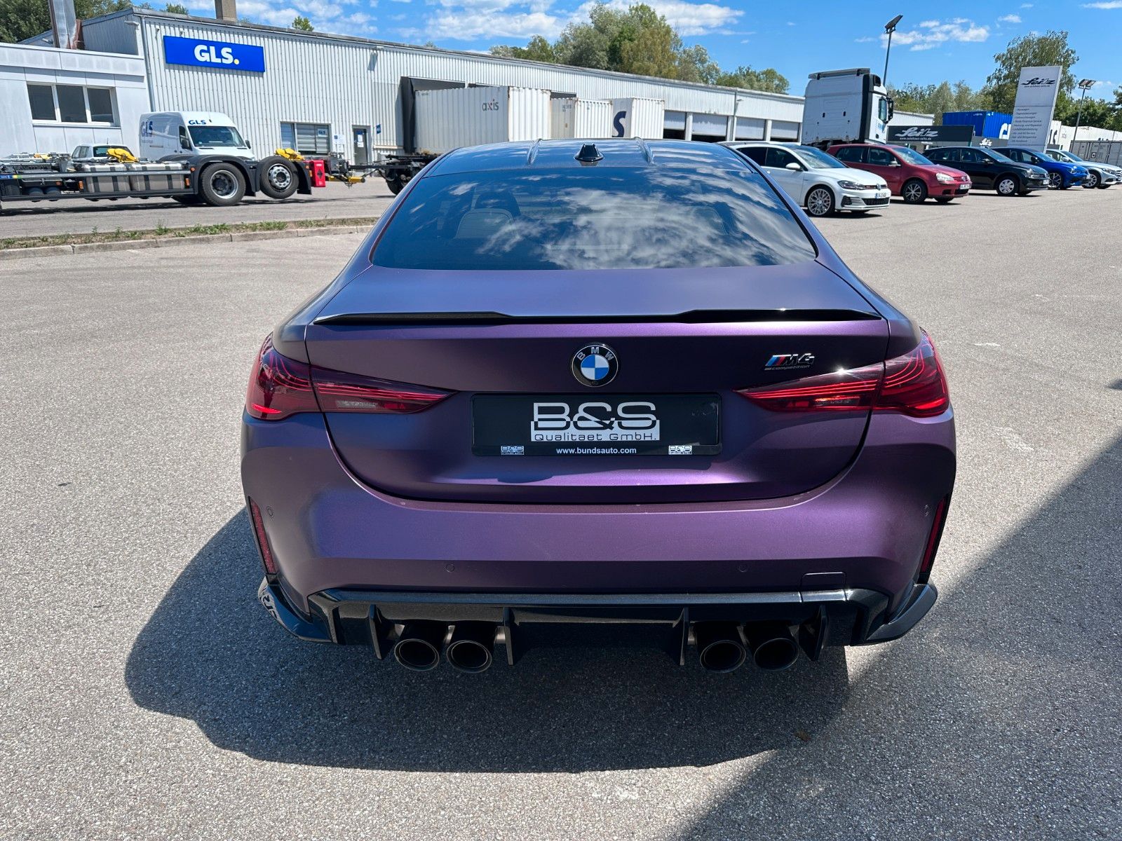 Fahrzeugabbildung BMW M4 xDrive Comp | Individual  | Race Tr | VOLL |