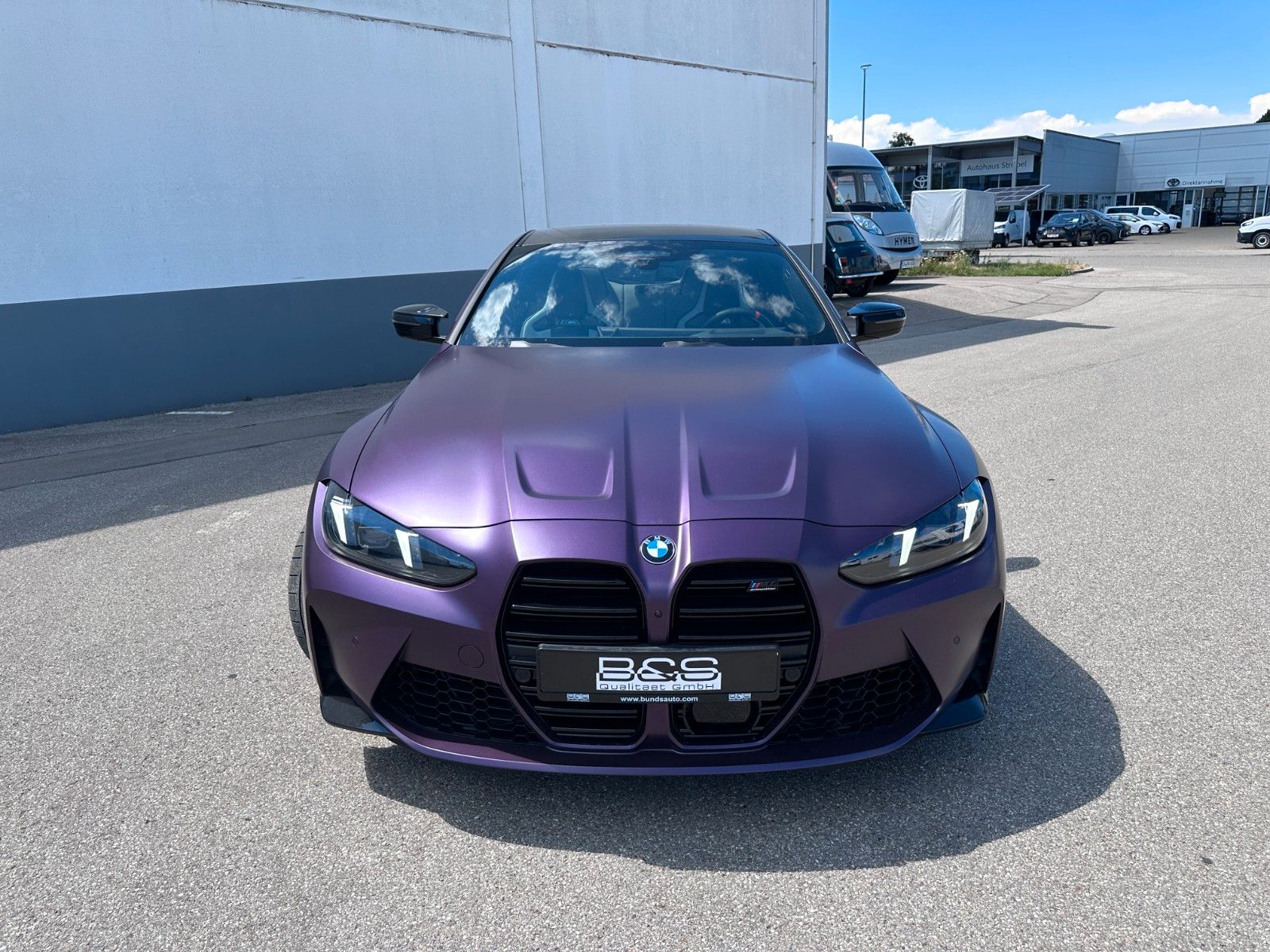 Fahrzeugabbildung BMW M4 xDrive Comp | Individual  | Race Tr | VOLL |