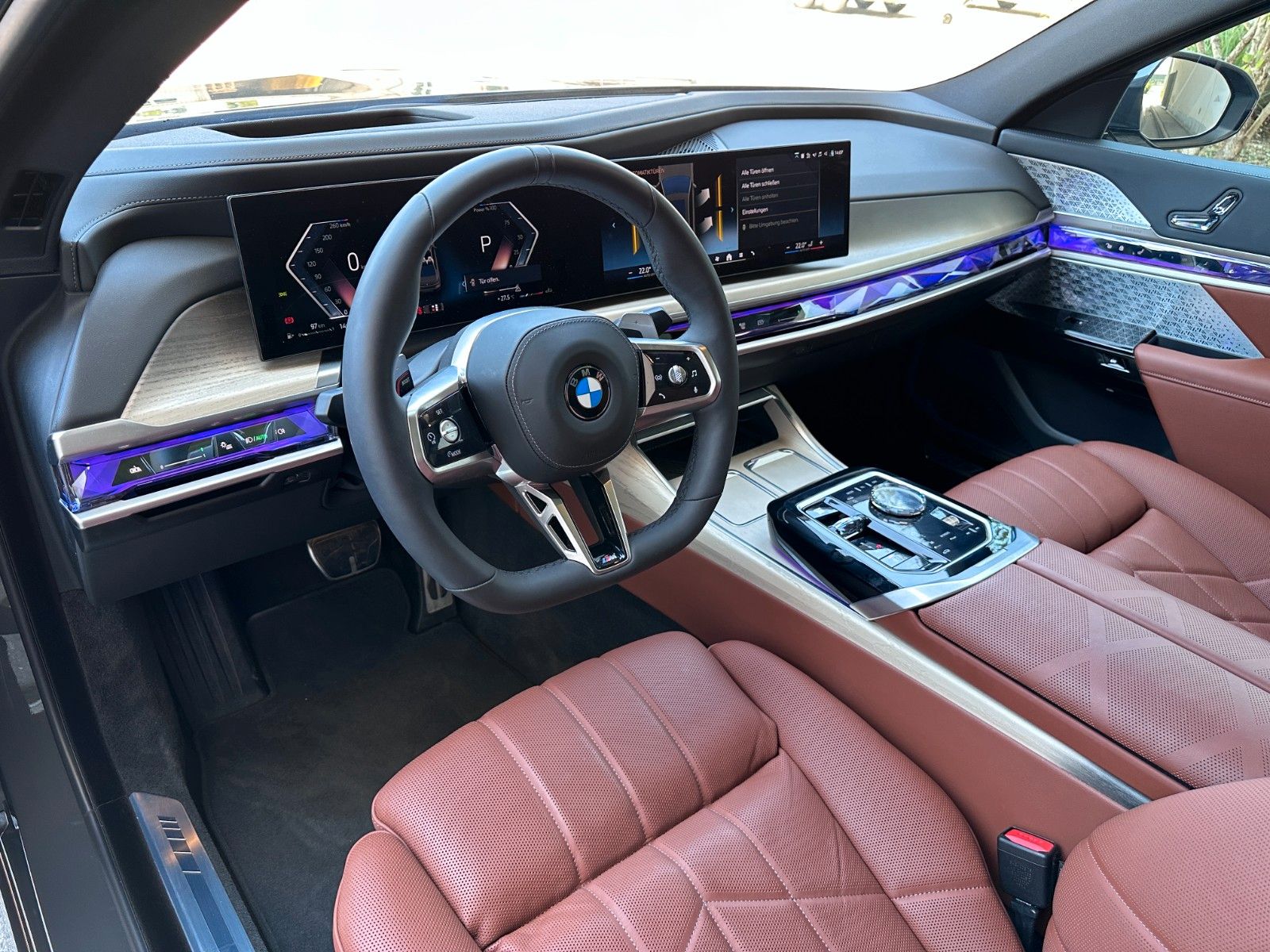 Fahrzeugabbildung BMW 740d xDr M Sport|VOLLAUSSTATTUNG|MWST AUSWB.|