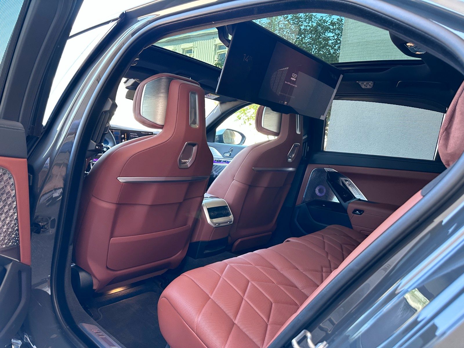 Fahrzeugabbildung BMW 740d xDr M Sport|VOLLAUSSTATTUNG|MWST AUSWB.|