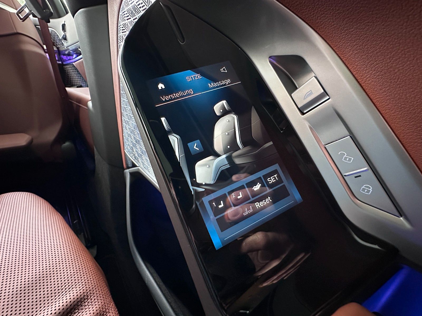 Fahrzeugabbildung BMW 740d xDr M Sport|VOLLAUSSTATTUNG|MWST AUSWB.|
