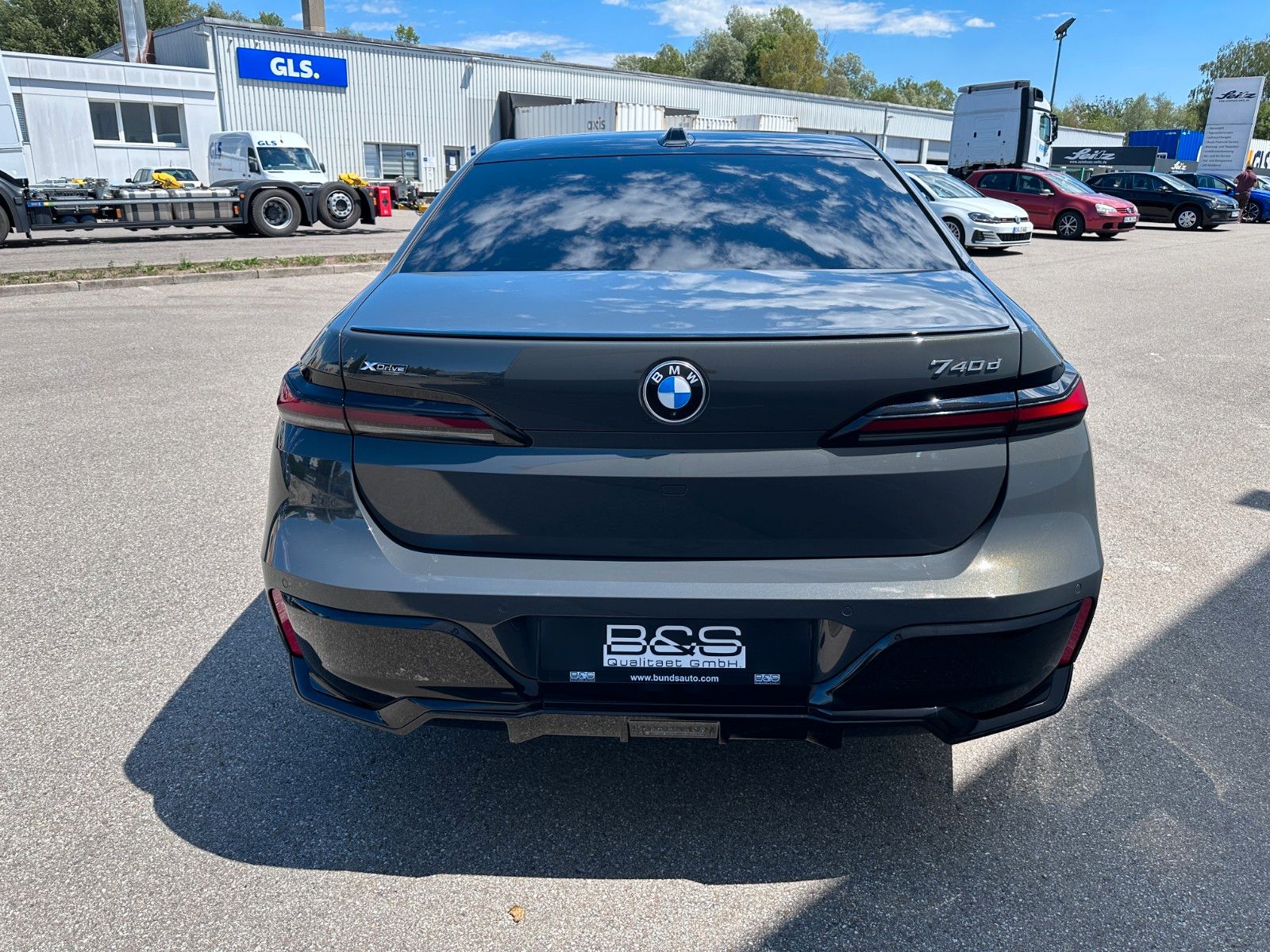 Fahrzeugabbildung BMW 740d xDr M Sport|VOLLAUSSTATTUNG|MWST AUSWB.|