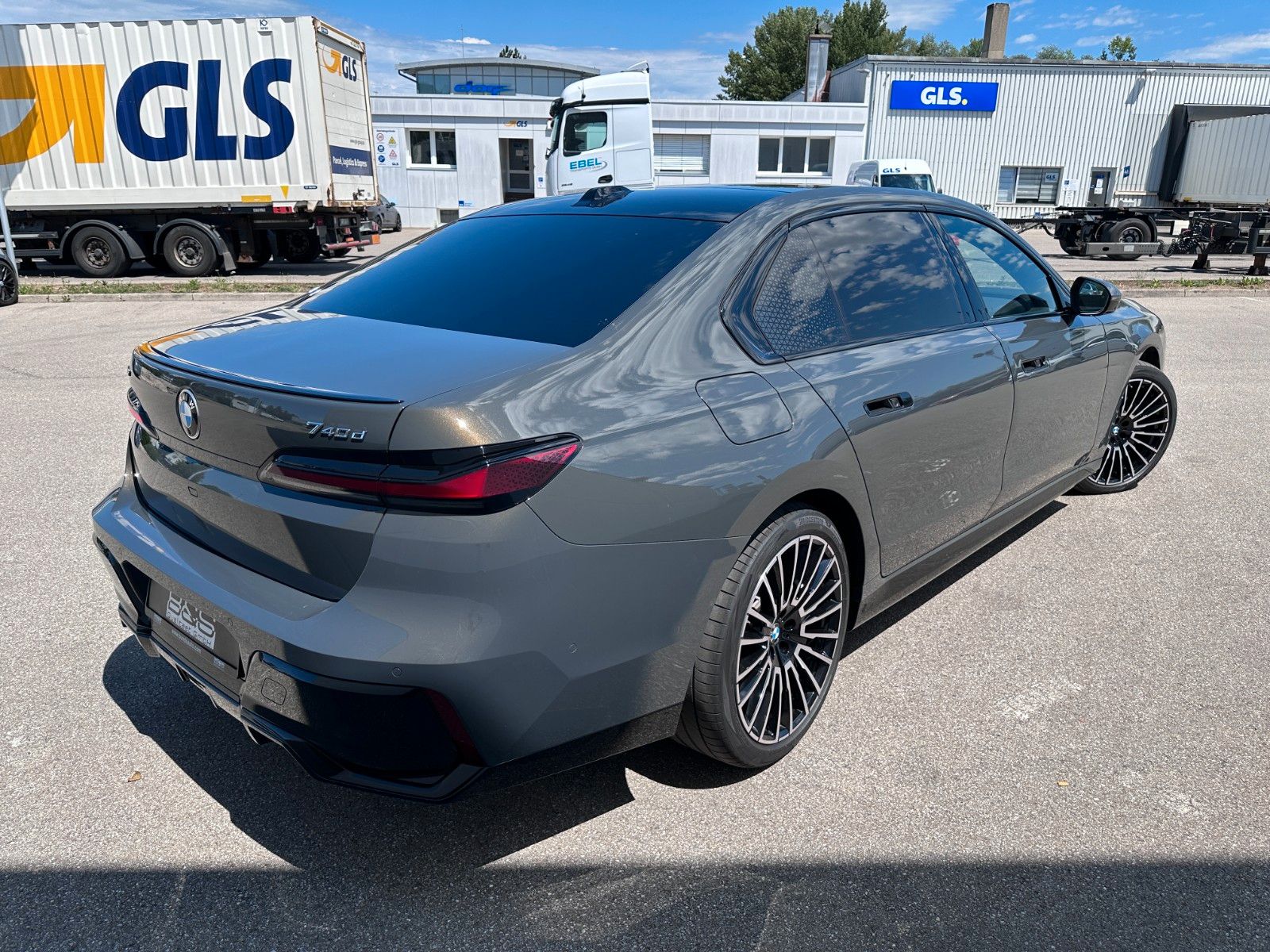 Fahrzeugabbildung BMW 740d xDr M Sport|VOLLAUSSTATTUNG|MWST AUSWB.|