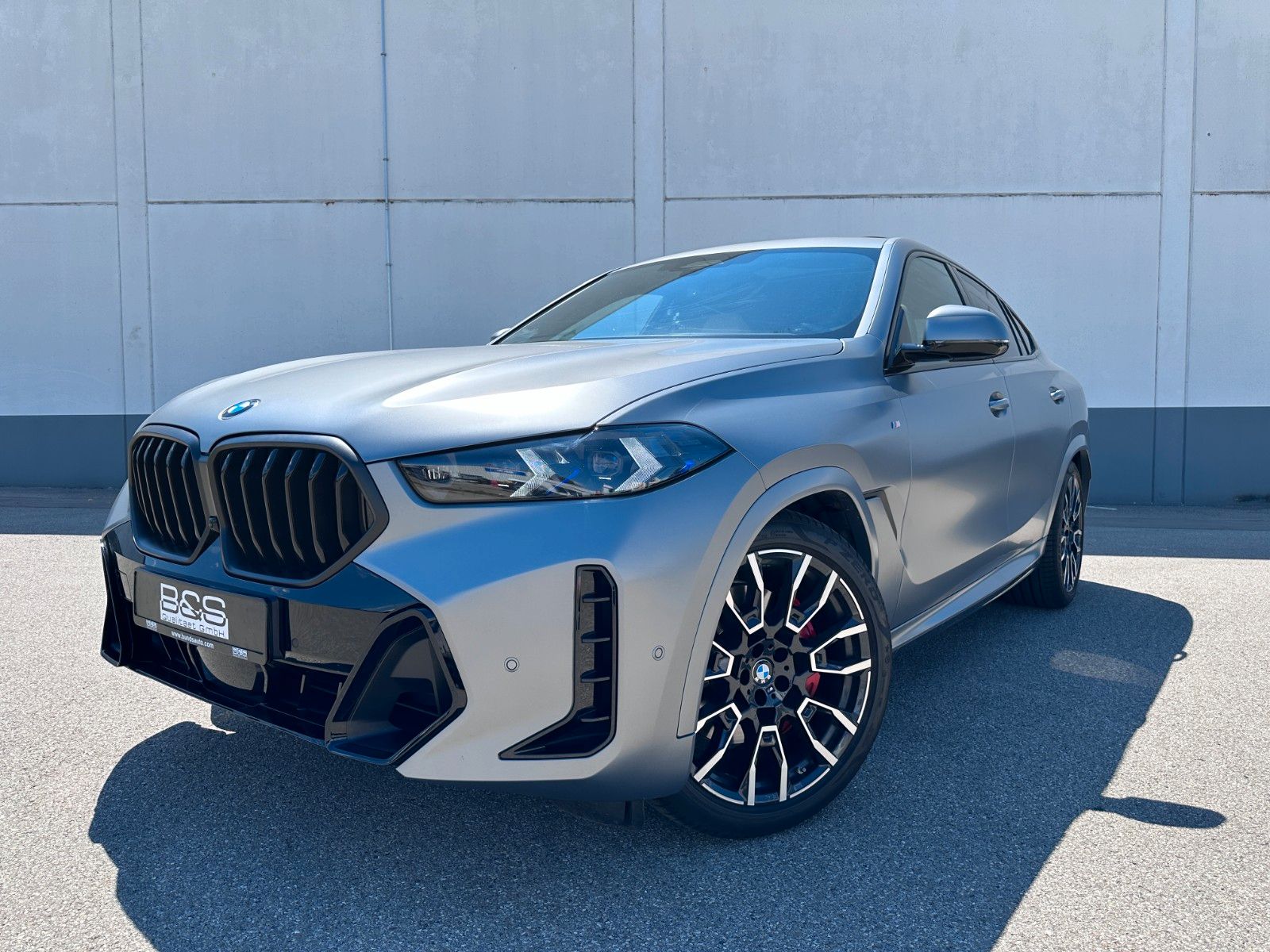 BMW X6 30 d xDrive M Sport| VOLL | MWST AUSW | B&W
