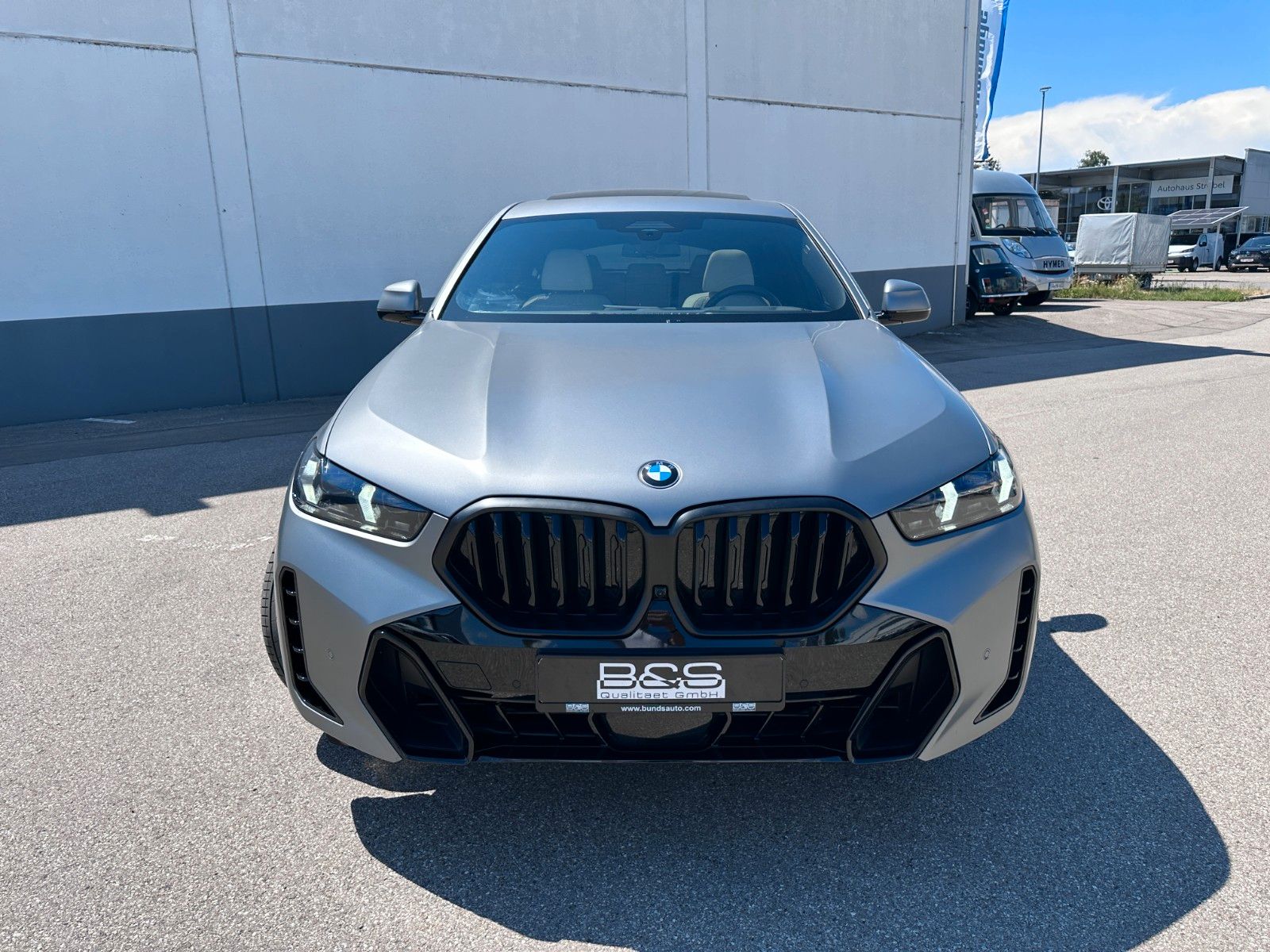Fahrzeugabbildung BMW X6 30 d xDrive M Sport| VOLL | MWST AUSW | B&W