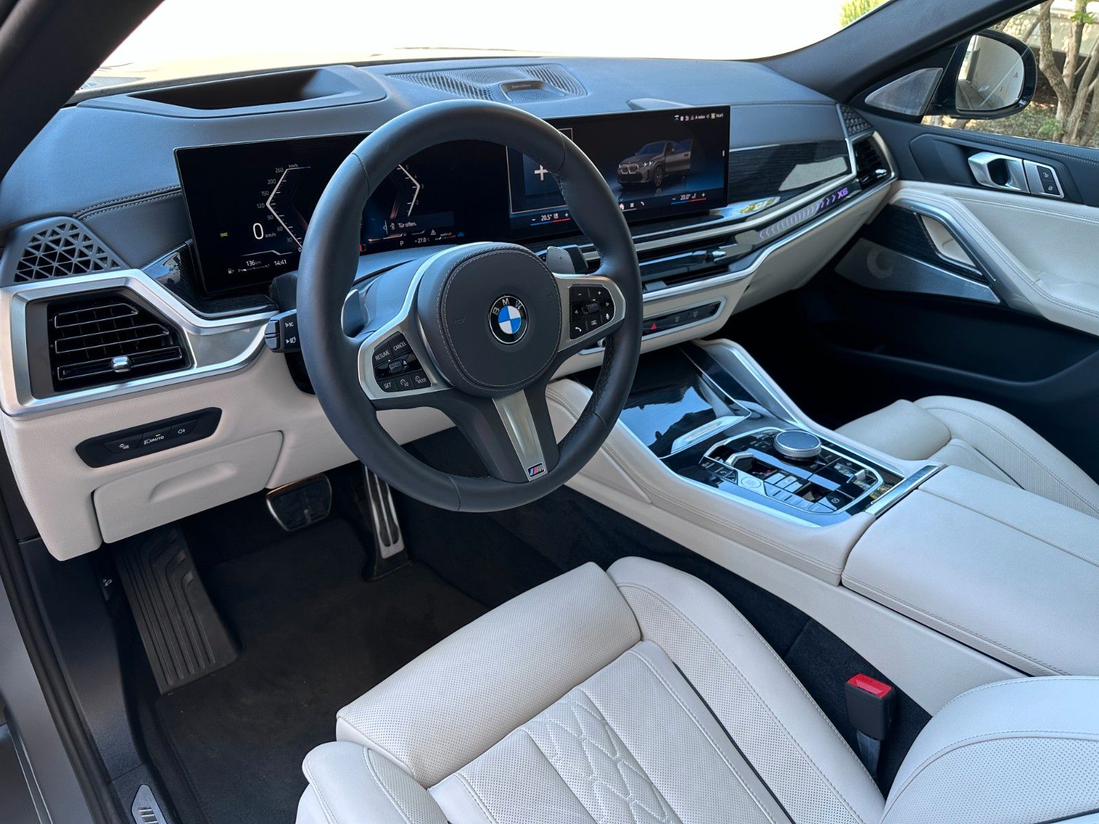 Fahrzeugabbildung BMW X6 30 d xDrive M Sport| VOLL | MWST AUSW | B&W