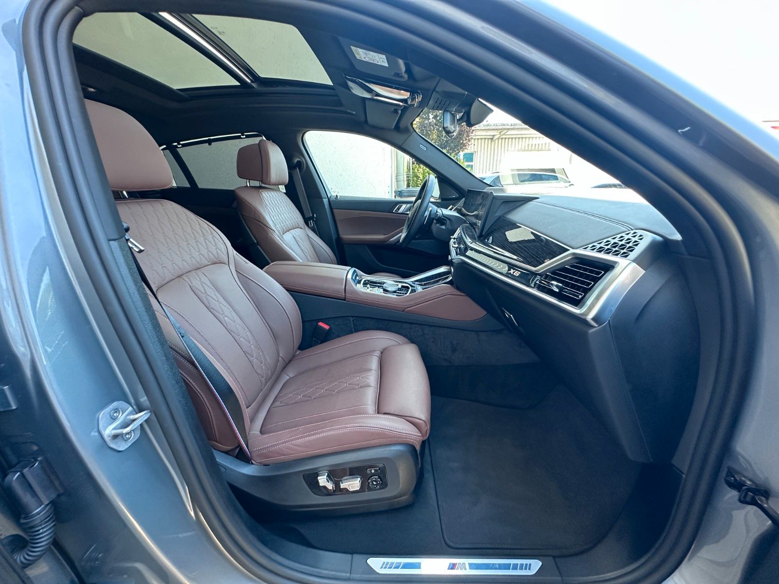 Fahrzeugabbildung BMW X6 30d xDr M Sport | VOLL | UNFALLFR | MWST AUSW
