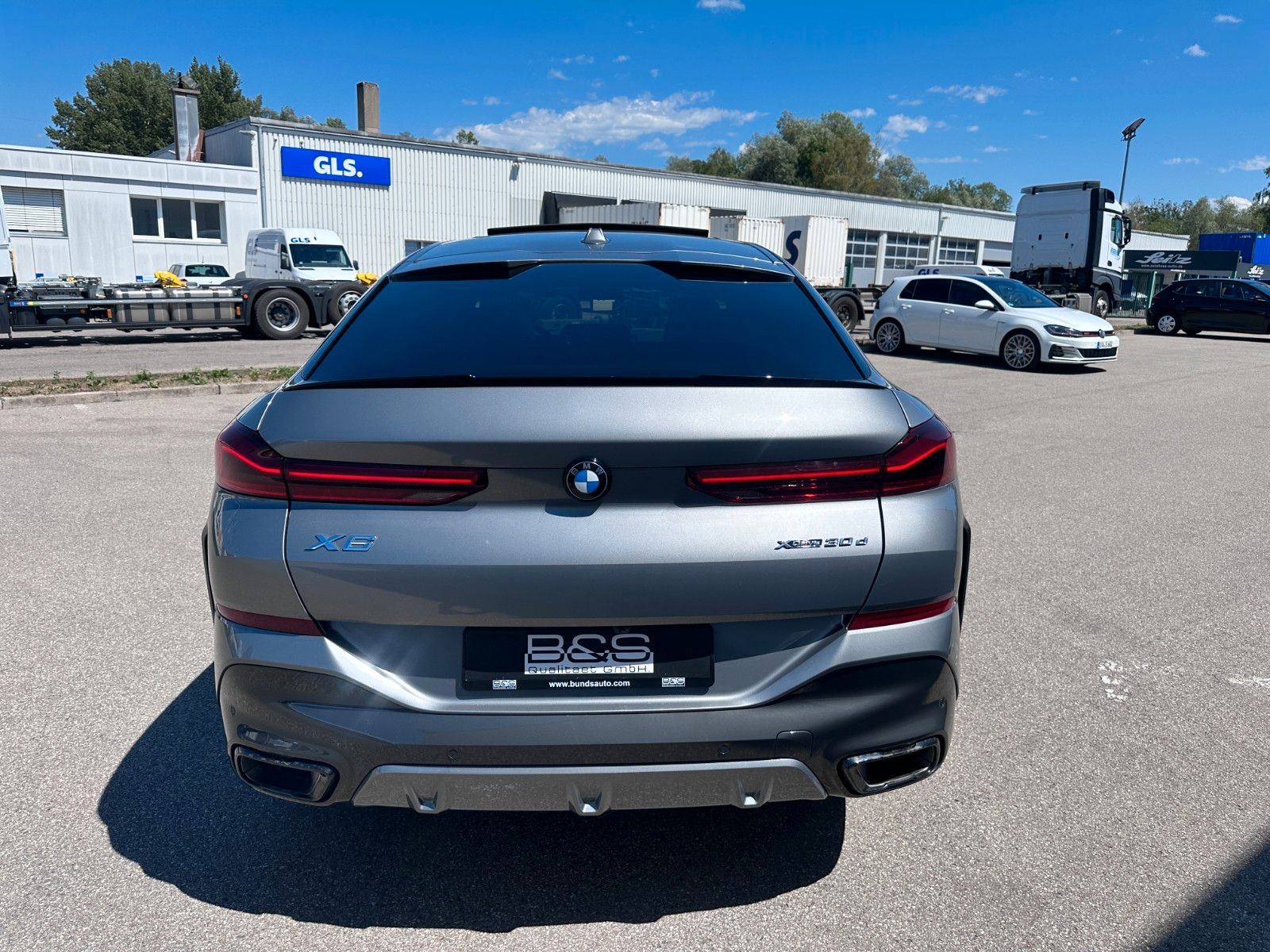 Fahrzeugabbildung BMW X6 30d xDr M Sport | VOLL | UNFALLFR | MWST AUSW