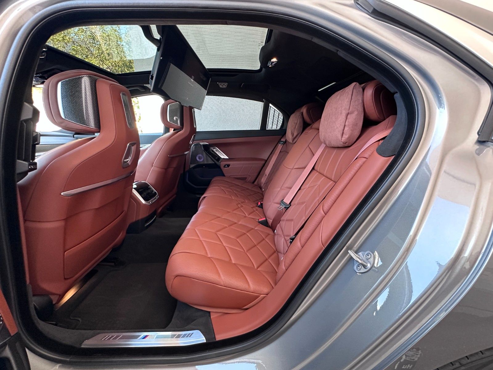 Fahrzeugabbildung BMW 740 d xDr M Sport |Mwst.ausweisbar|VOLLAUSTATUNG