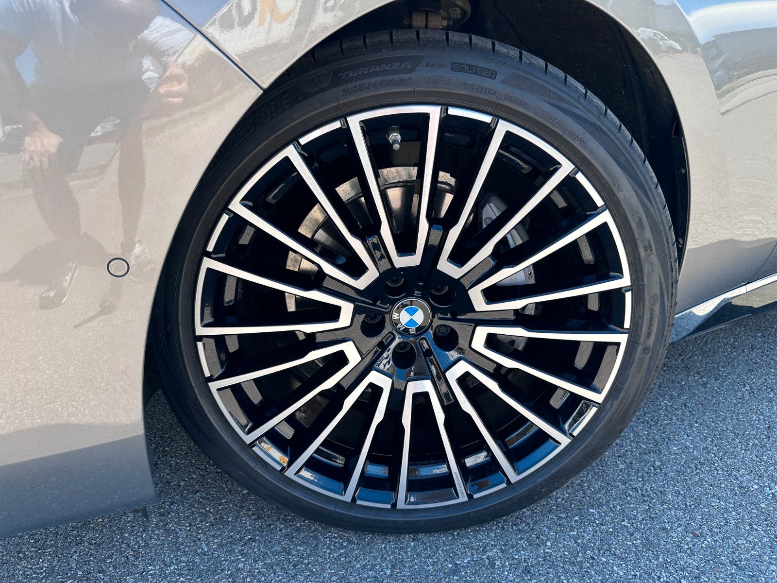 Fahrzeugabbildung BMW 740 d xDr M Sport |Mwst.ausweisbar|VOLLAUSTATUNG