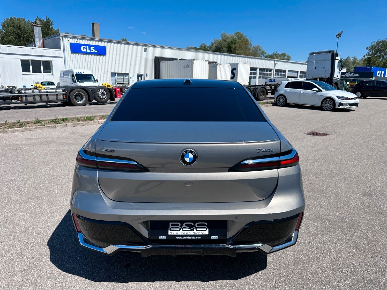 Fahrzeugabbildung BMW 740 d xDr M Sport |Mwst.ausweisbar|VOLLAUSTATUNG