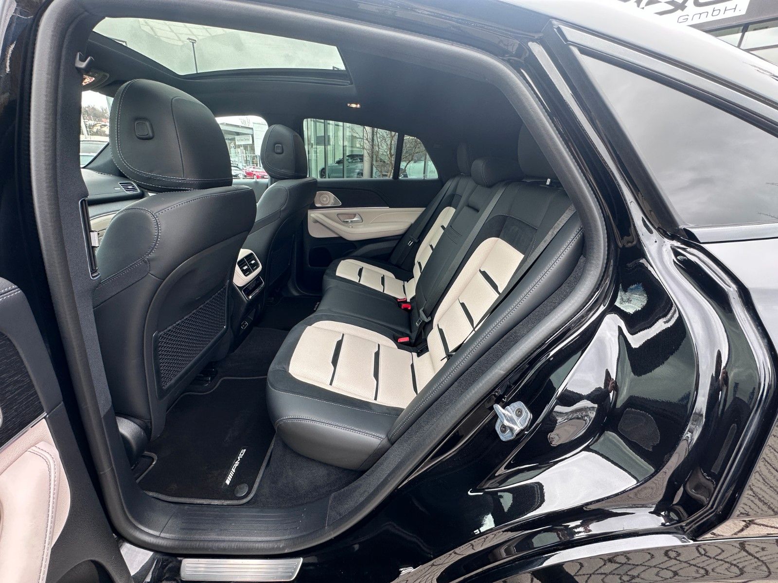 Fahrzeugabbildung Mercedes-Benz GLE 53 AMG 4M+ Cp PREM PLUS|MWST AUSW|UNFALLFREI