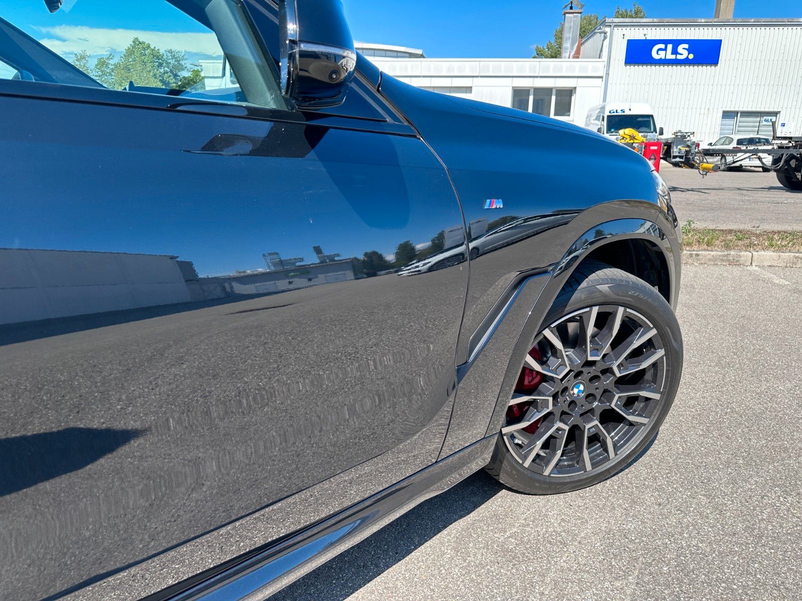 Fahrzeugabbildung BMW X6 40d xDr M Sport | VOLL | UNFALLFR | MWST AUSW