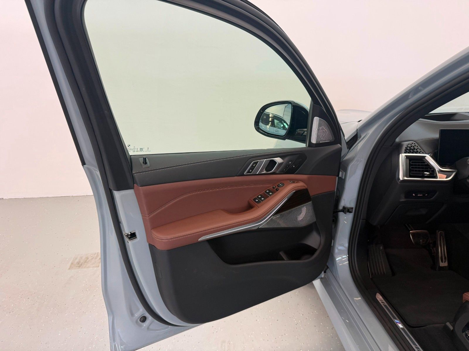 Fahrzeugabbildung BMW X5 30 d xDrive M Sport | Mwst Ausw| B&W | LUFT |