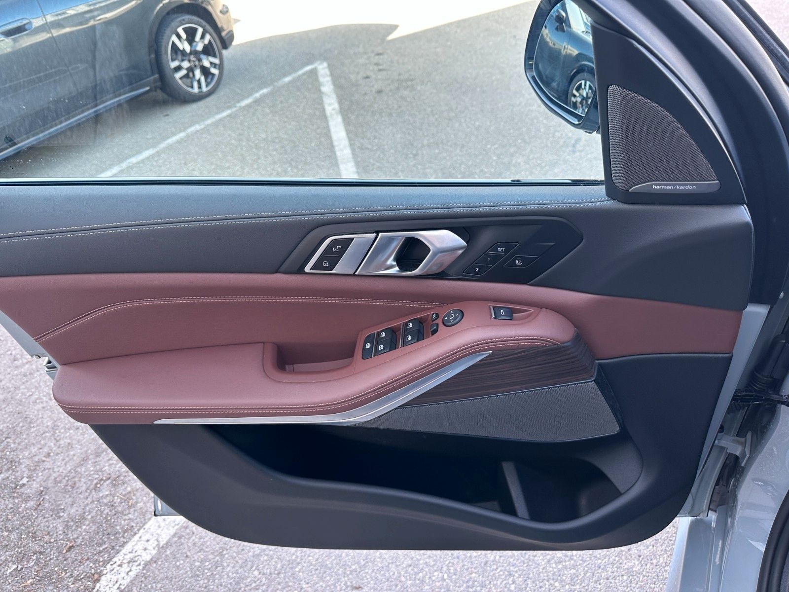 Fahrzeugabbildung BMW X5 30d xDrive M Sport ACC|HUD|PANO|HARMAN|LUFT|