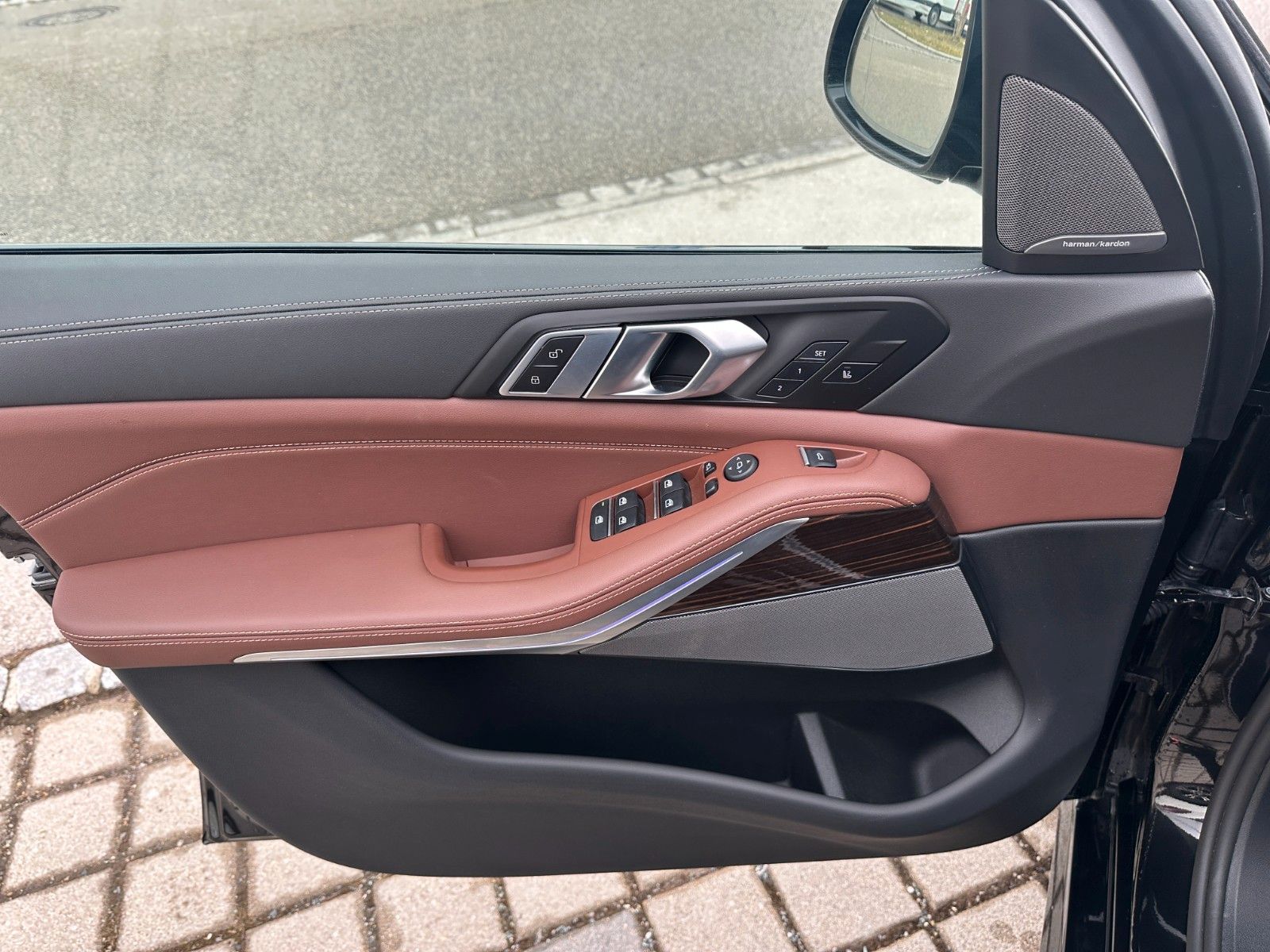Fahrzeugabbildung BMW X5 30d xDr M Sport HUD|PANO|HARMAN|LUFT|AHK|