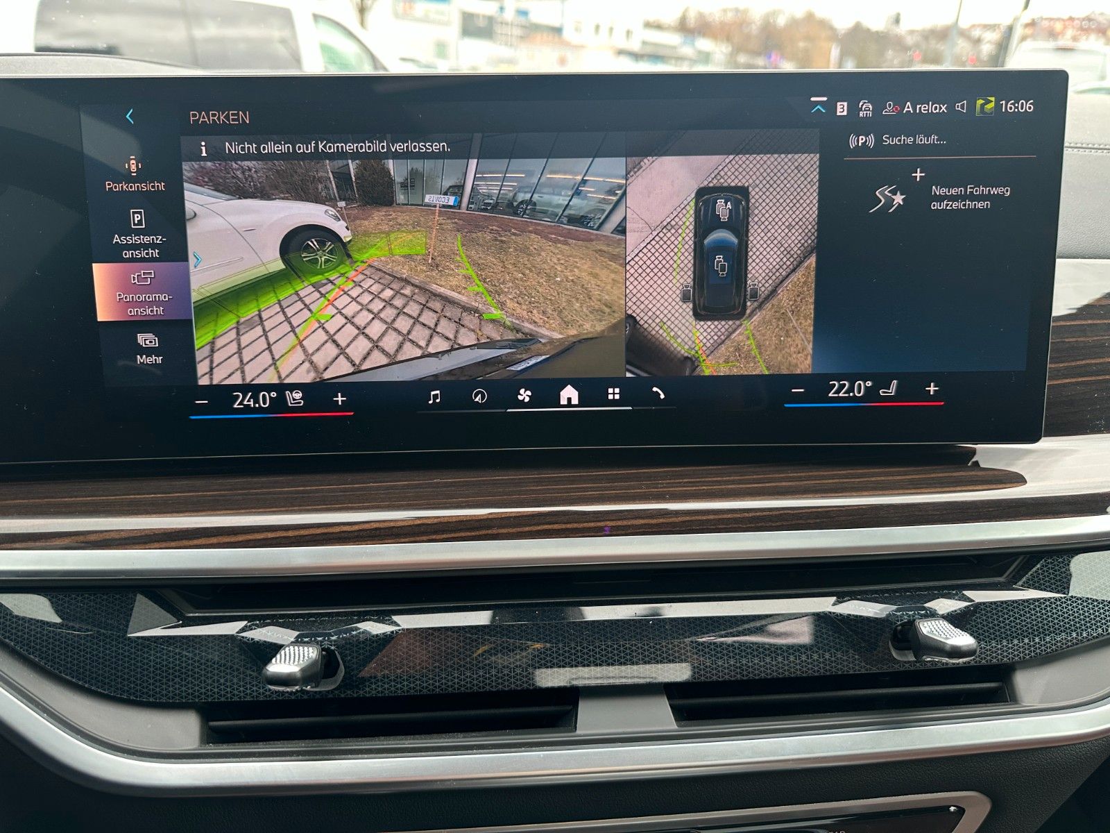Fahrzeugabbildung BMW X5 30d xDr M Sport HUD|PANO|HARMAN|LUFT|AHK|
