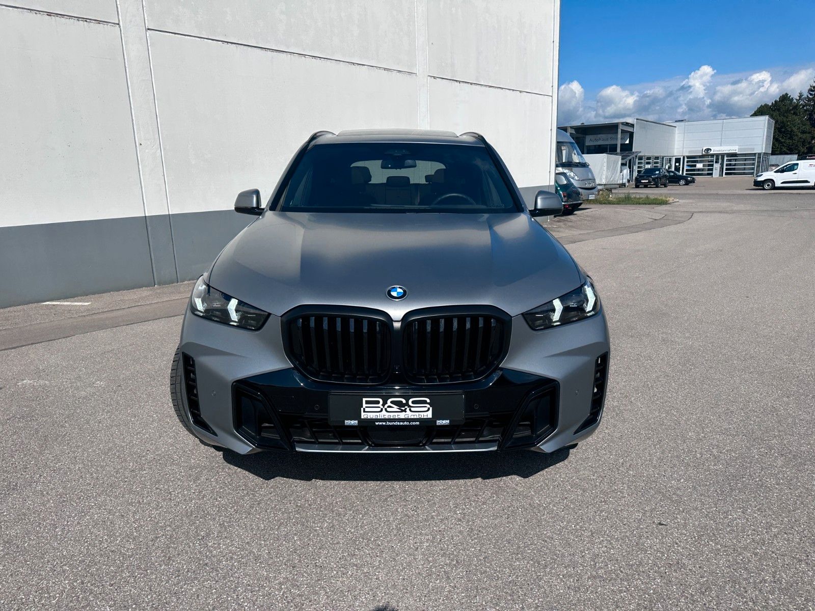 Fahrzeugabbildung BMW X5 40 d xDrive M Sport | VOLL | MWST AUSW | B&W