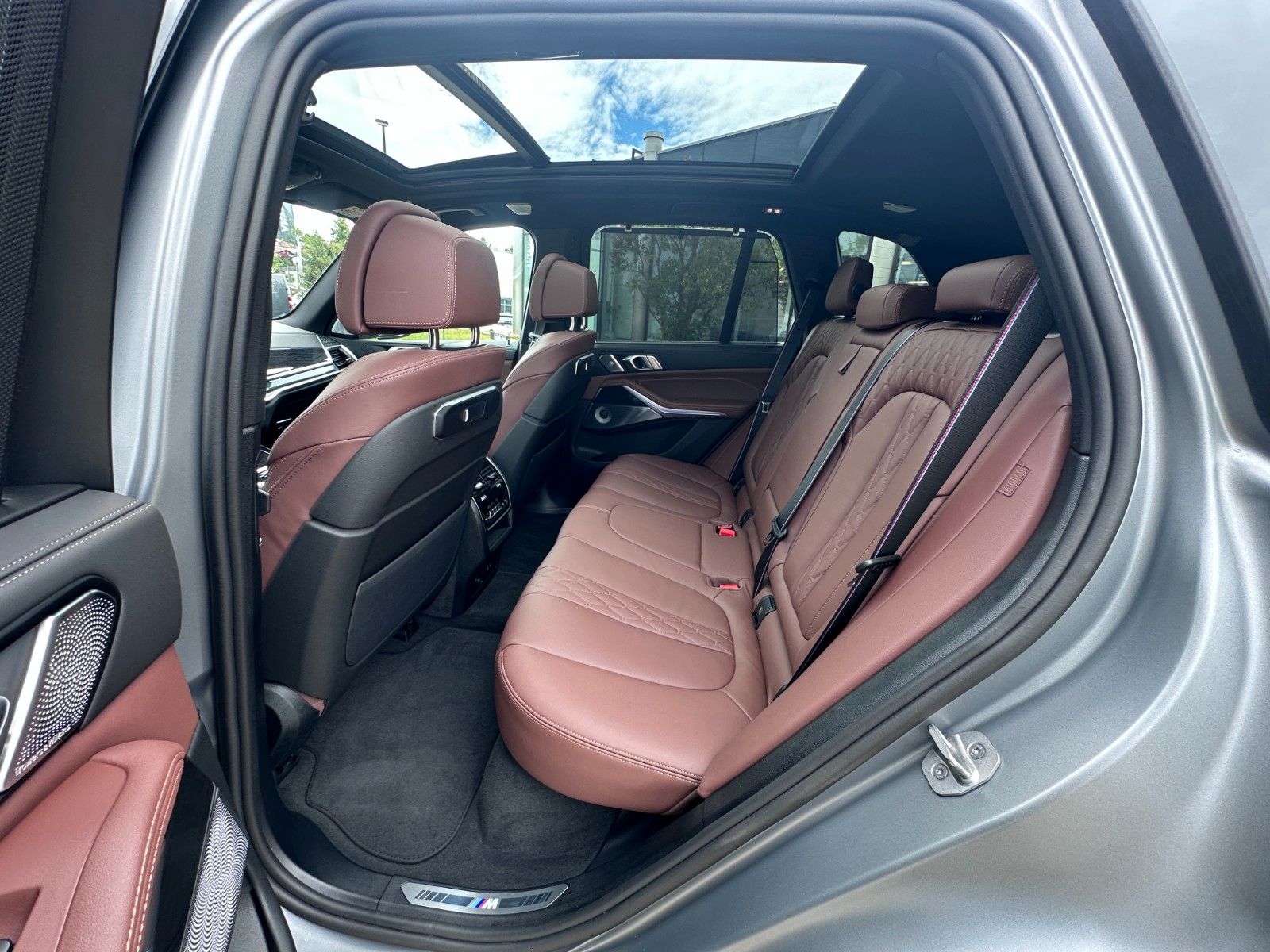 Fahrzeugabbildung BMW X5 40 d xDrive M Sport | VOLL | MWST AUSW | B&W