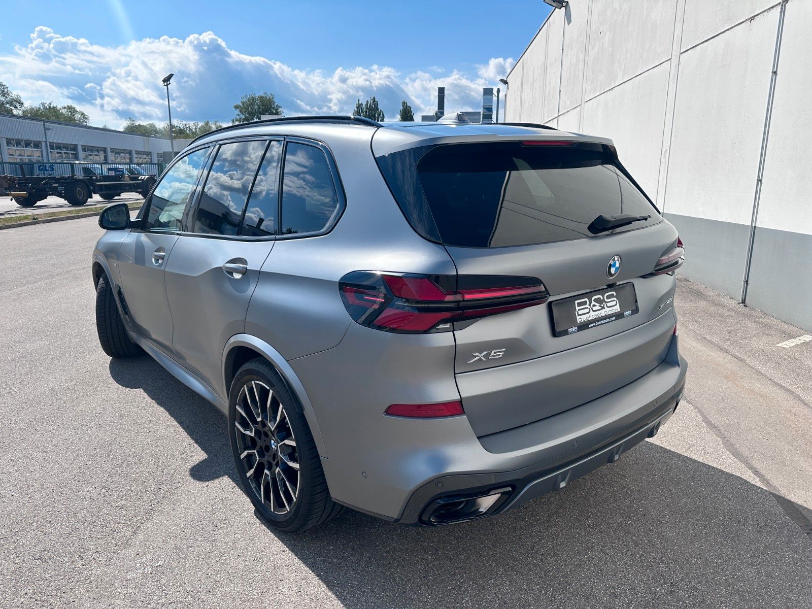 Fahrzeugabbildung BMW X5 40 d xDrive M Sport | VOLL | MWST AUSW | B&W
