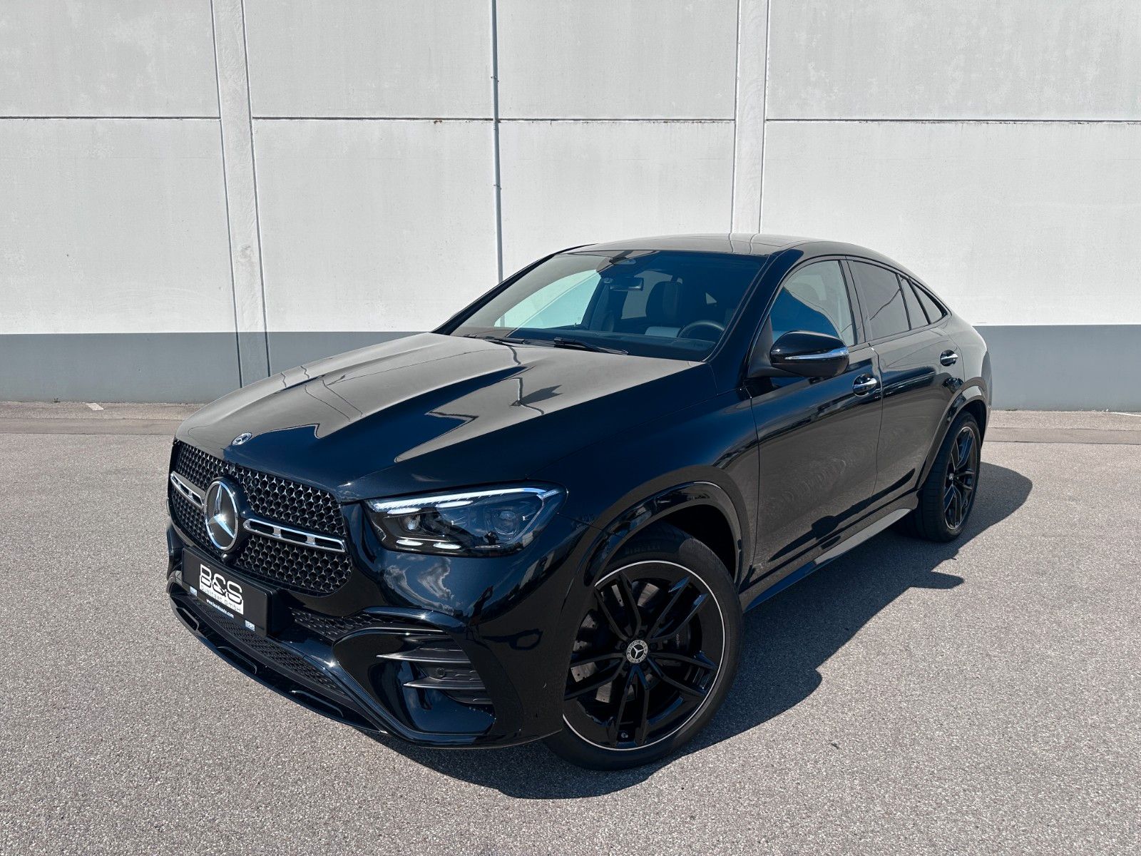 Fahrzeugabbildung Mercedes-Benz GLE 450d 4M Coupe AMG DISTR|HUD|PANO|BURM|AHK|