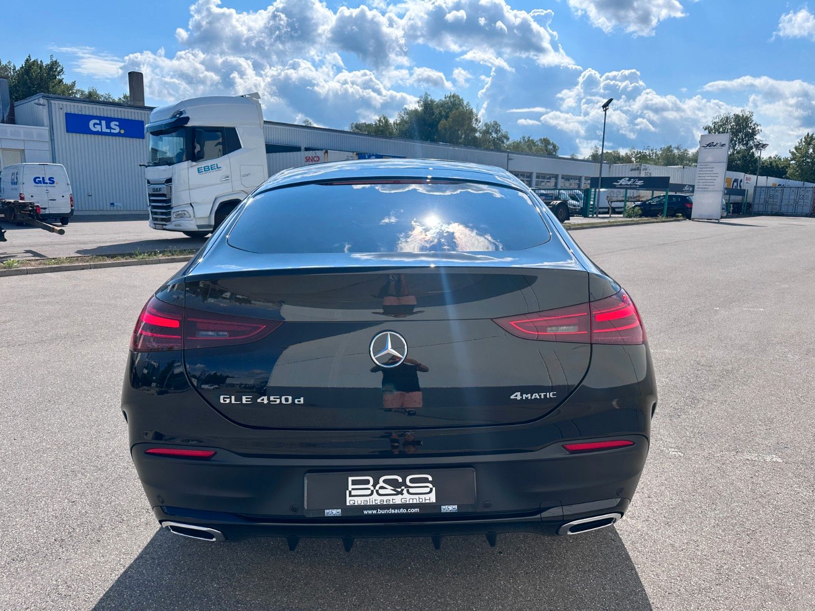 Fahrzeugabbildung Mercedes-Benz GLE 450d 4M Coupe AMG DISTR|HUD|PANO|BURM|AHK|