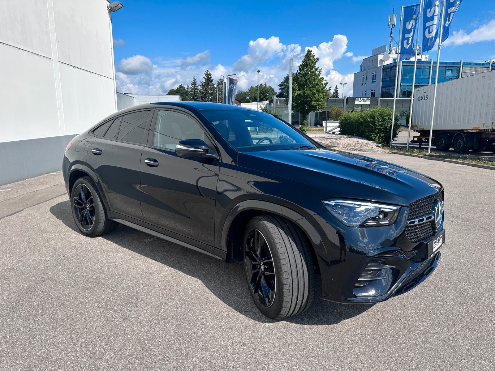 Fahrzeugabbildung Mercedes-Benz GLE 450d 4M Coupe AMG DISTR|HUD|PANO|BURM|AHK|
