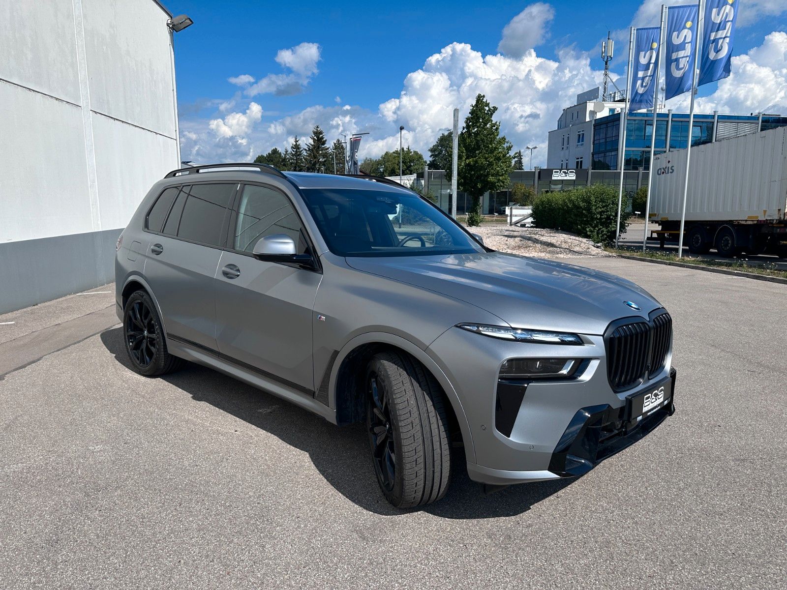 Fahrzeugabbildung BMW X7 xDrive 40 d M Sport ACC|HUD|SKYL|H&K|LUFT|AHK