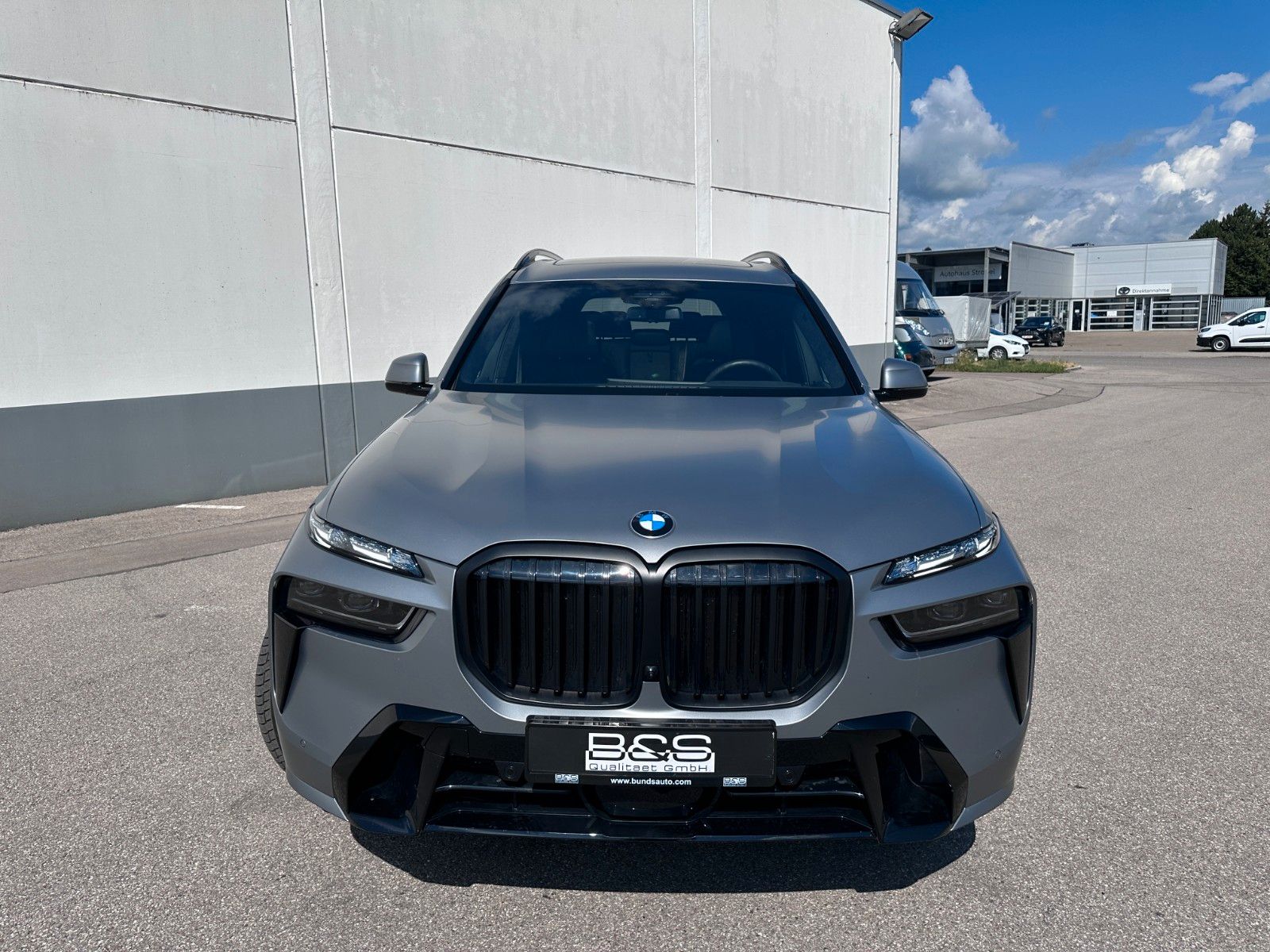 Fahrzeugabbildung BMW X7 xDrive 40 d M Sport ACC|HUD|SKYL|H&K|LUFT|AHK