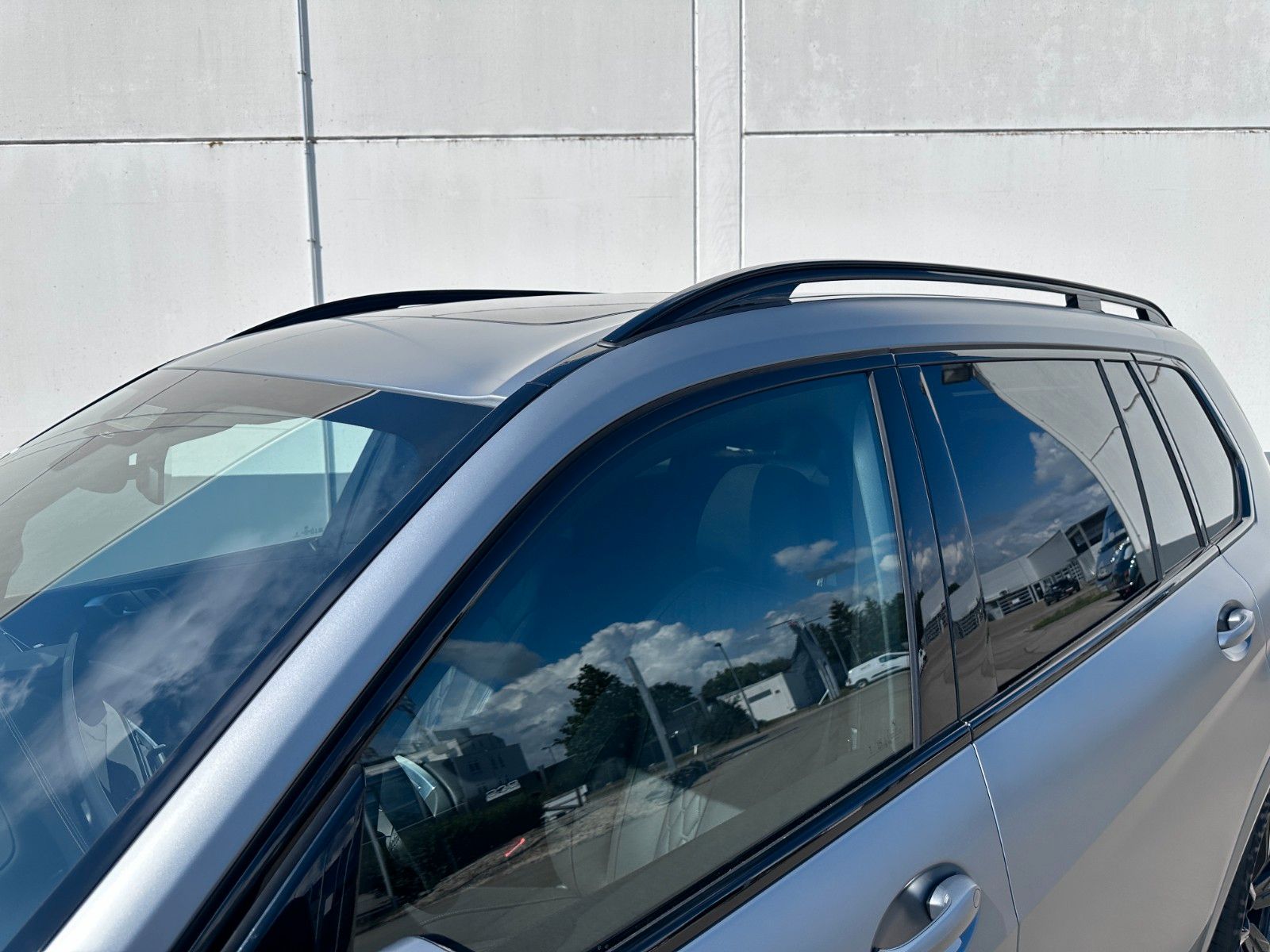 Fahrzeugabbildung BMW X7 xDrive 40 d M Sport ACC|HUD|SKYL|H&K|LUFT|AHK