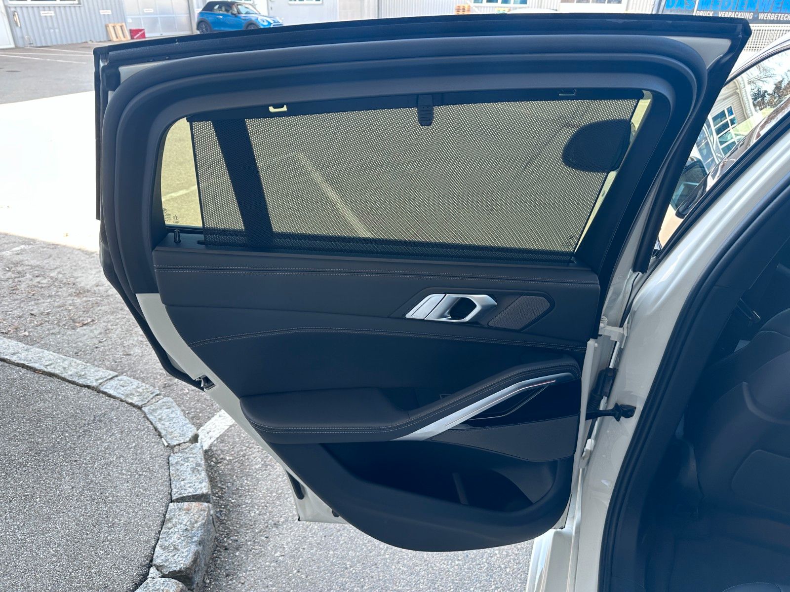 Fahrzeugabbildung BMW X6 30d xDr M Sport|ACC|HUD|PANO|HARMAN|AHK|