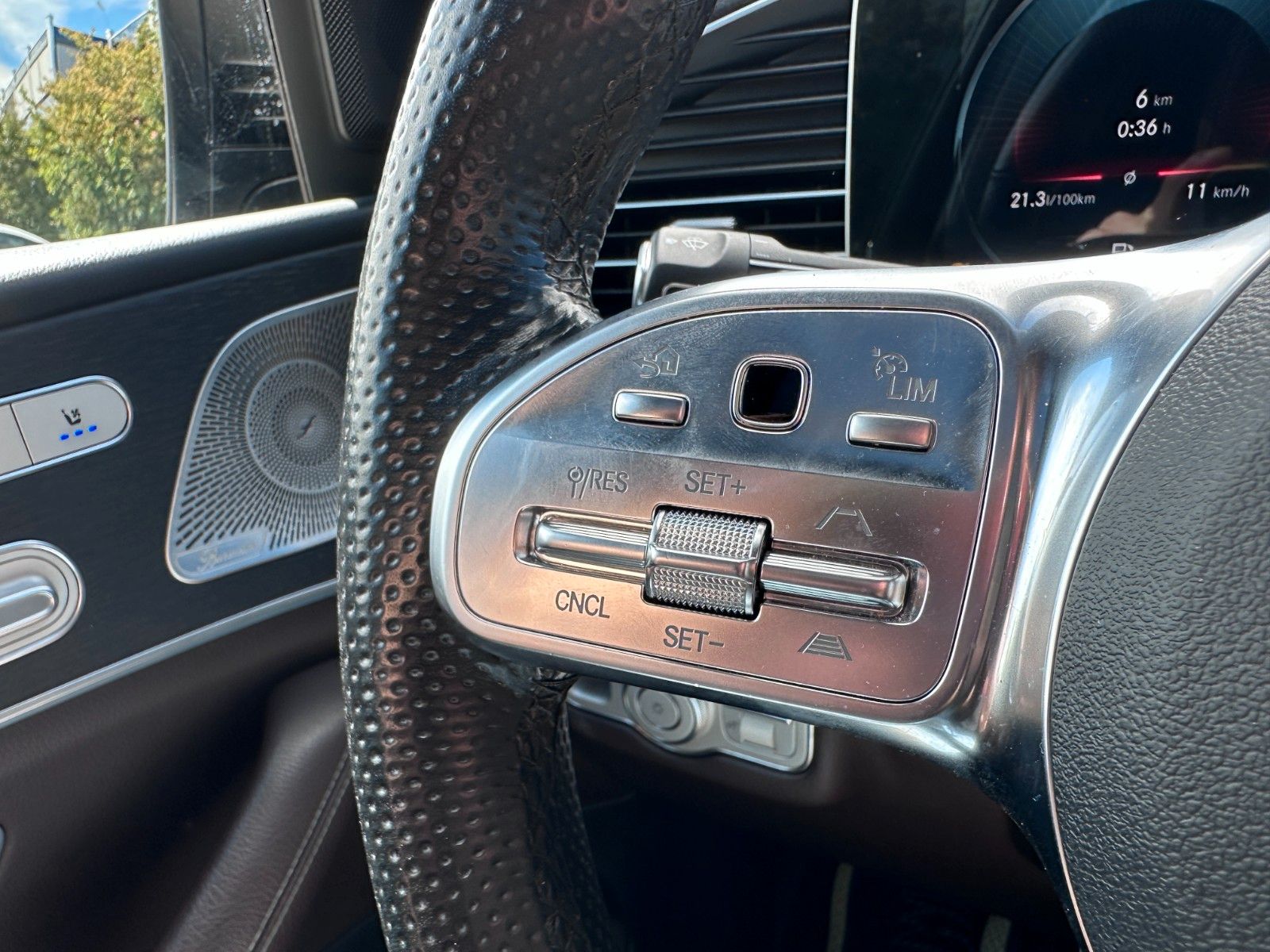 Fahrzeugabbildung Mercedes-Benz GLS 400 d 4Matic AMG|BURM|AIRMATIC|HUD|AHK|PANO|