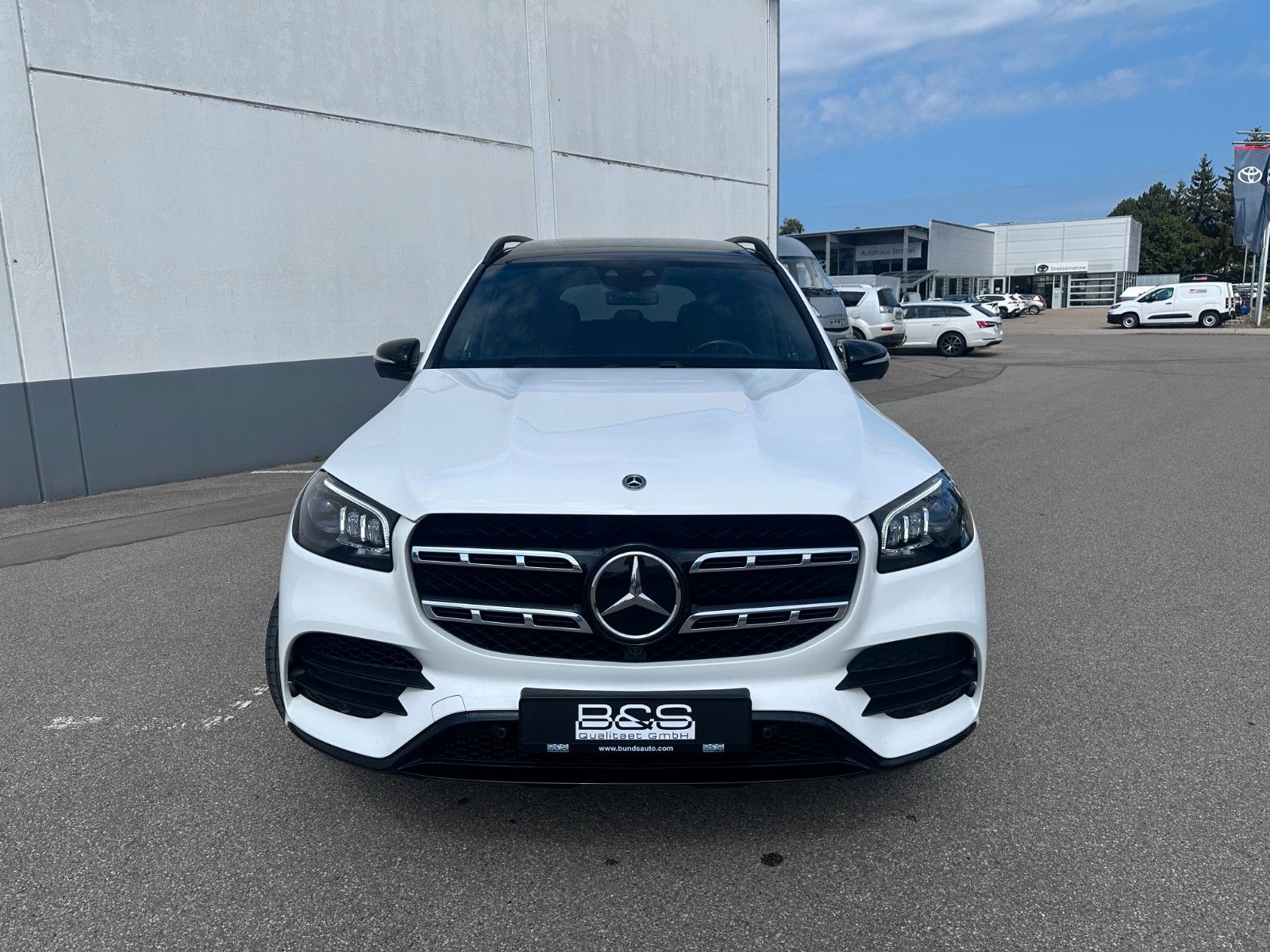 Fahrzeugabbildung Mercedes-Benz GLS 400 d 4Matic AMG|BURM|AIRMATIC|HUD|AHK|PANO|