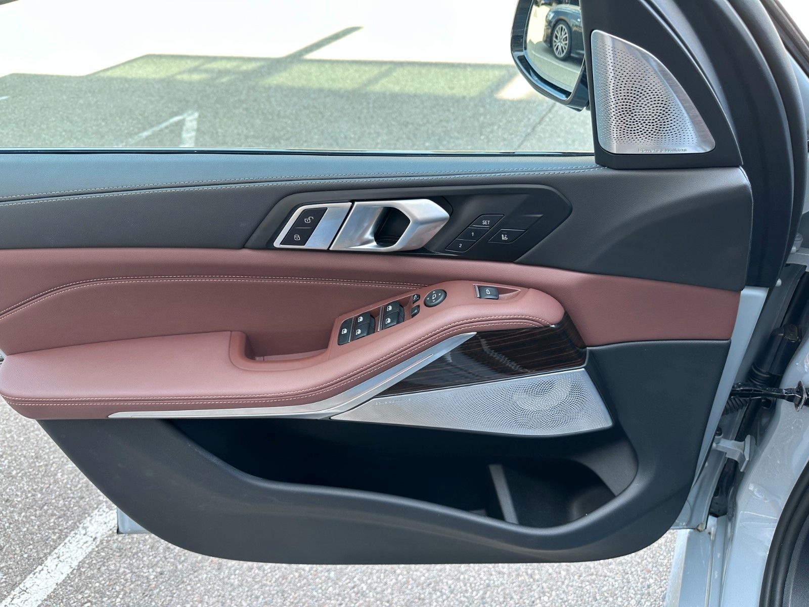 Fahrzeugabbildung BMW X5 30 d xDrive M Sport | Mwst Ausw| B&W | LUFT |