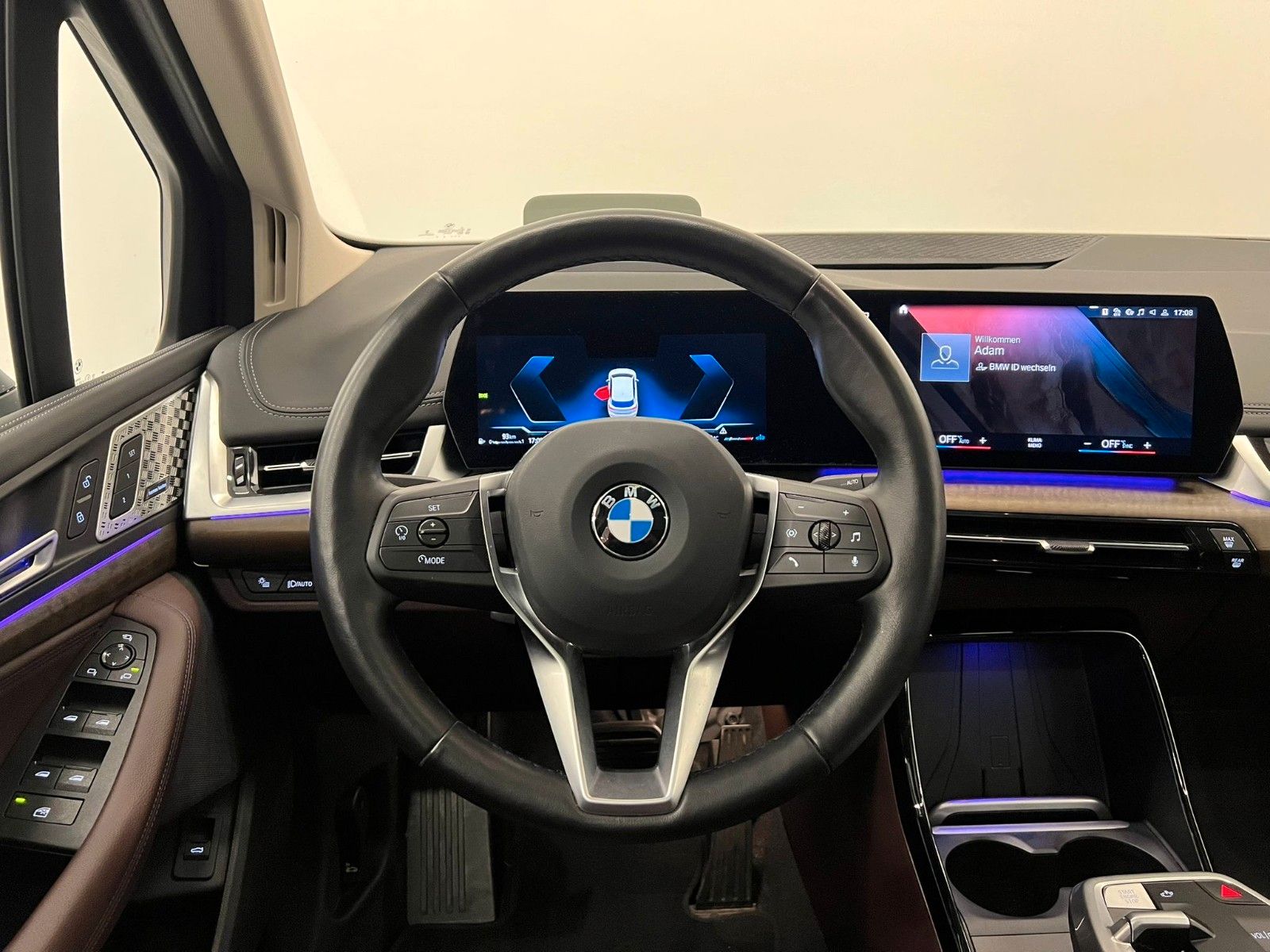 Fahrzeugabbildung BMW 223i Active Tour| Luxury Line| Mwst Ausweisbar