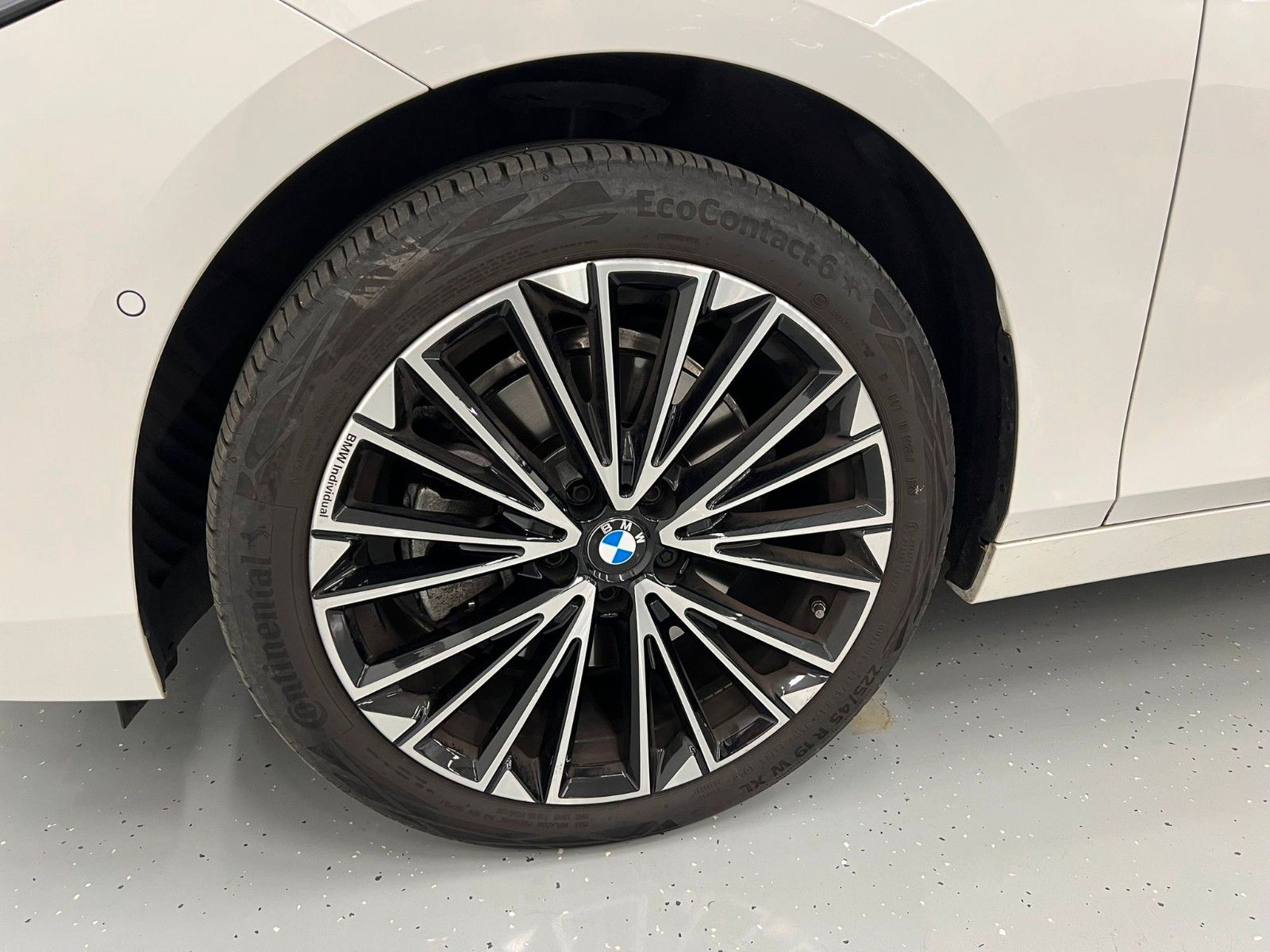 Fahrzeugabbildung BMW 223i Active Tour| Luxury Line| Mwst Ausweisbar