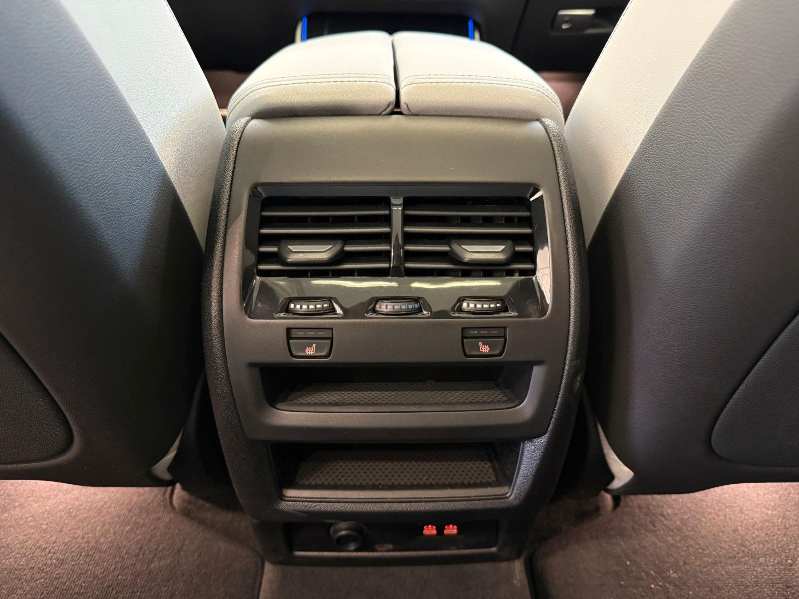 Fahrzeugabbildung BMW X5 30 d xDrive M Sport Pro ACC|HUD|PANO|H&K|LUFT