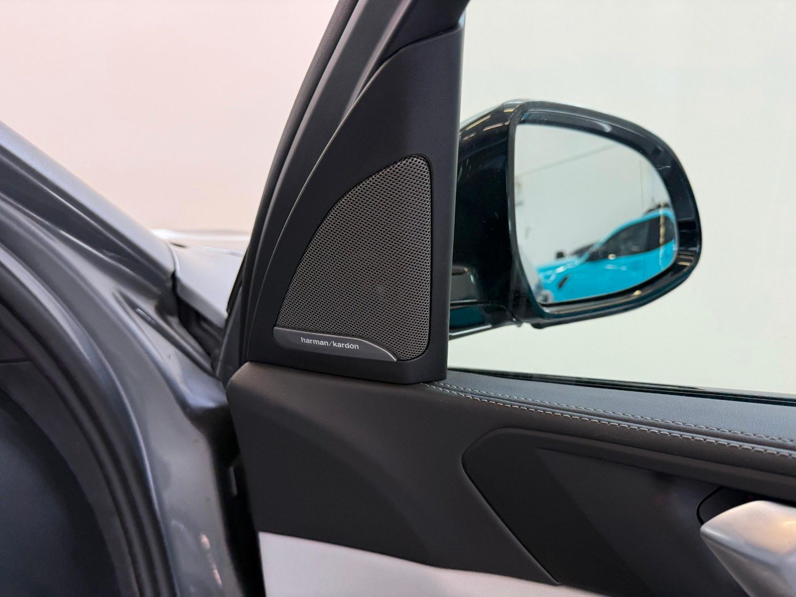 Fahrzeugabbildung BMW X5 40 d xDrive M Sport AC|HUD|PANO|HARMAN|LUFT