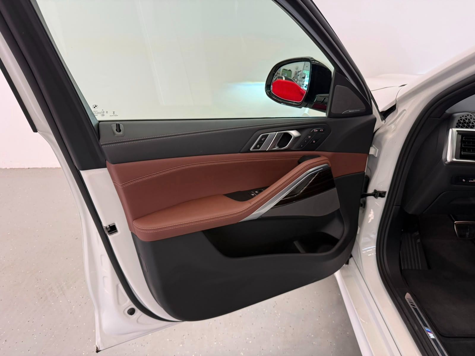 Fahrzeugabbildung BMW X6 30 d xDrive M Sport ACC|HUD|PANO|HARMAN|LUF