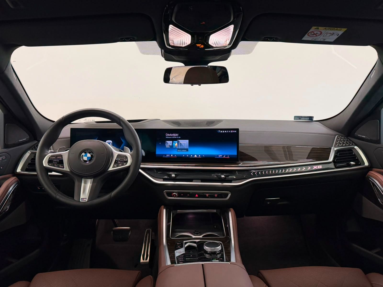 Fahrzeugabbildung BMW X6 30 d xDrive M Sport ACC|HUD|PANO|HARMAN|LUF