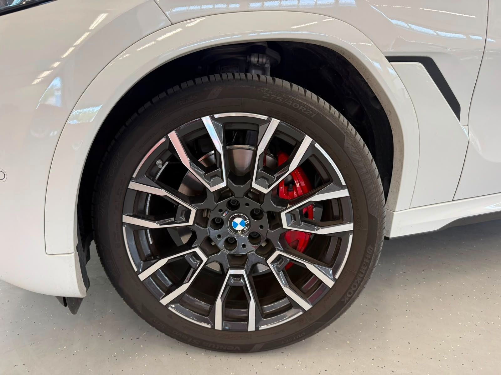 Fahrzeugabbildung BMW X6 30 d xDrive M Sport ACC|HUD|PANO|HARMAN|LUF