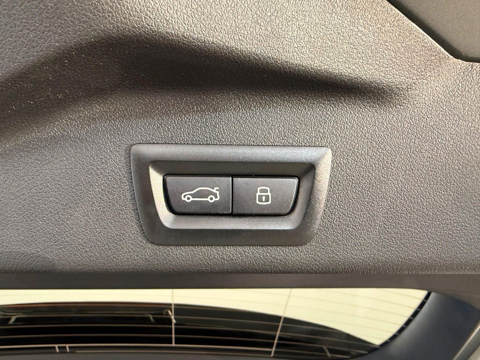 Fahrzeugabbildung BMW X5 30 d xDrive M Sport Pro ACC|HUD|PANO|H&K|LUFT