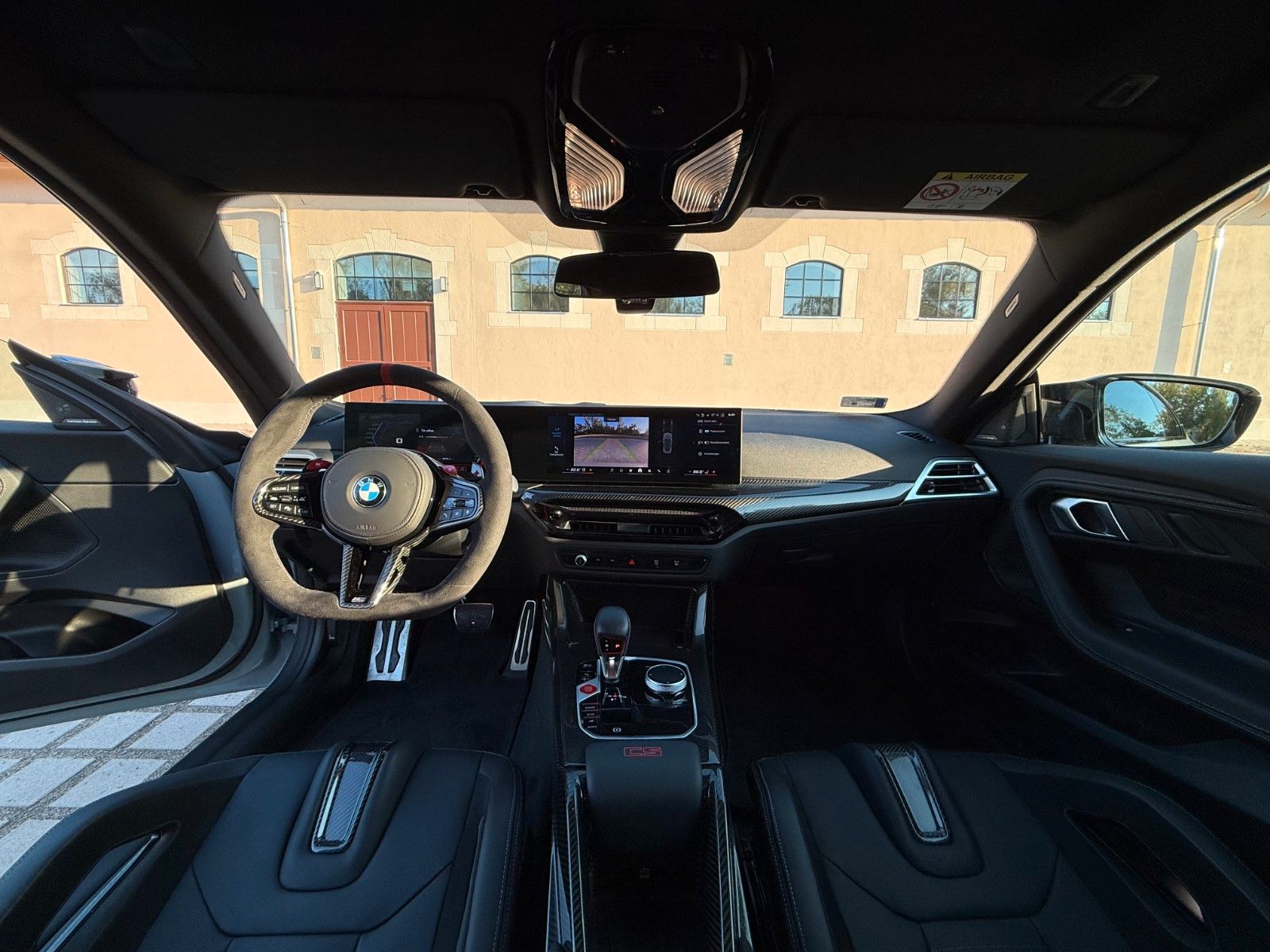 Fahrzeugabbildung BMW M2 CS |MDriverPack|CarbonDach|MCarbonSchalen|H&K