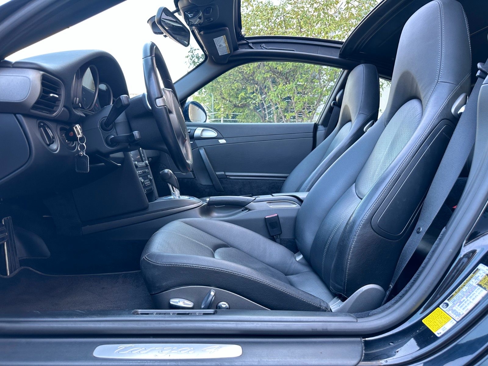 Fahrzeugabbildung Porsche 911 Targa 4 | BOSE | 19" |