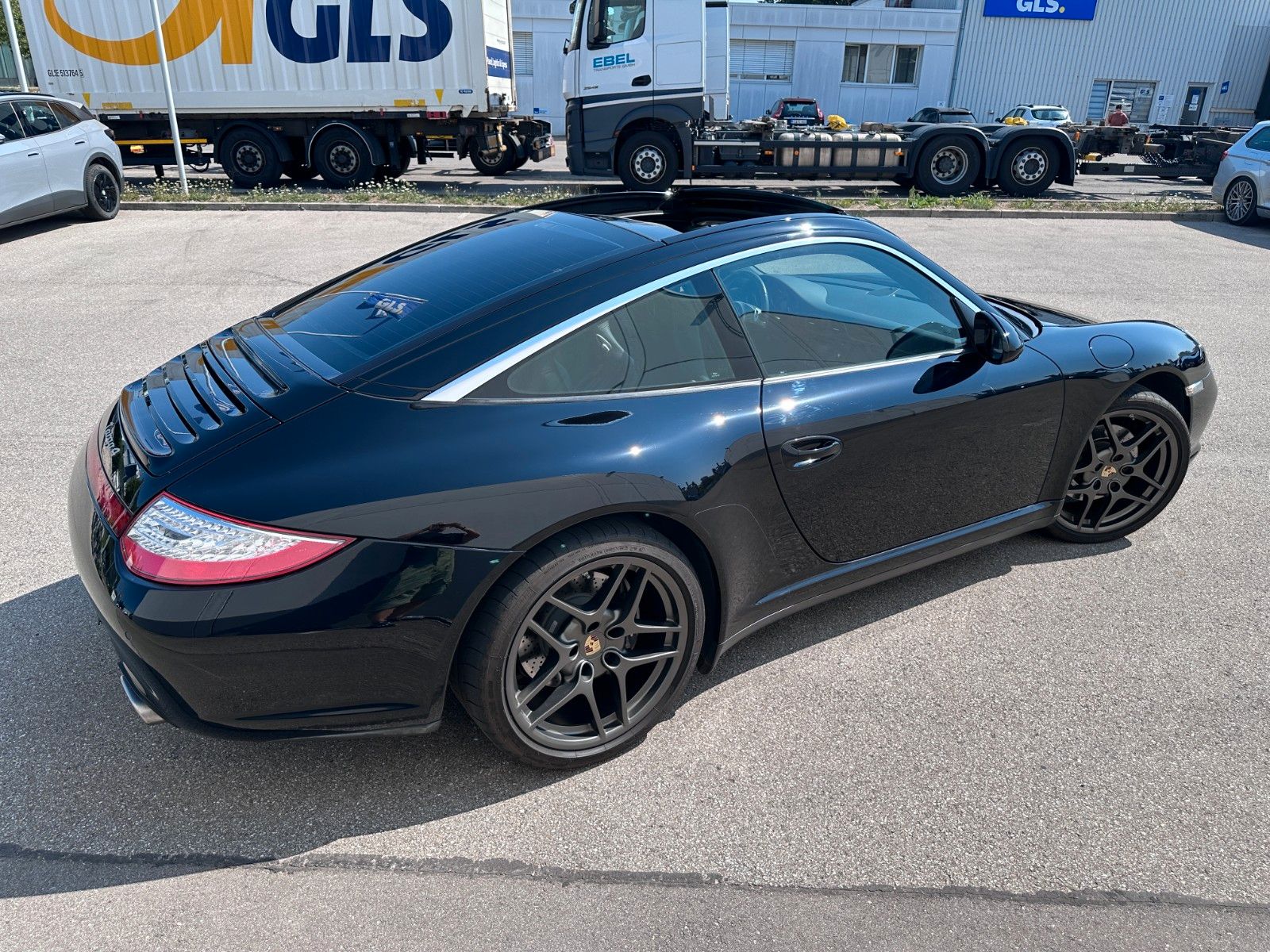 Fahrzeugabbildung Porsche 911 Targa 4 | BOSE | 19" |