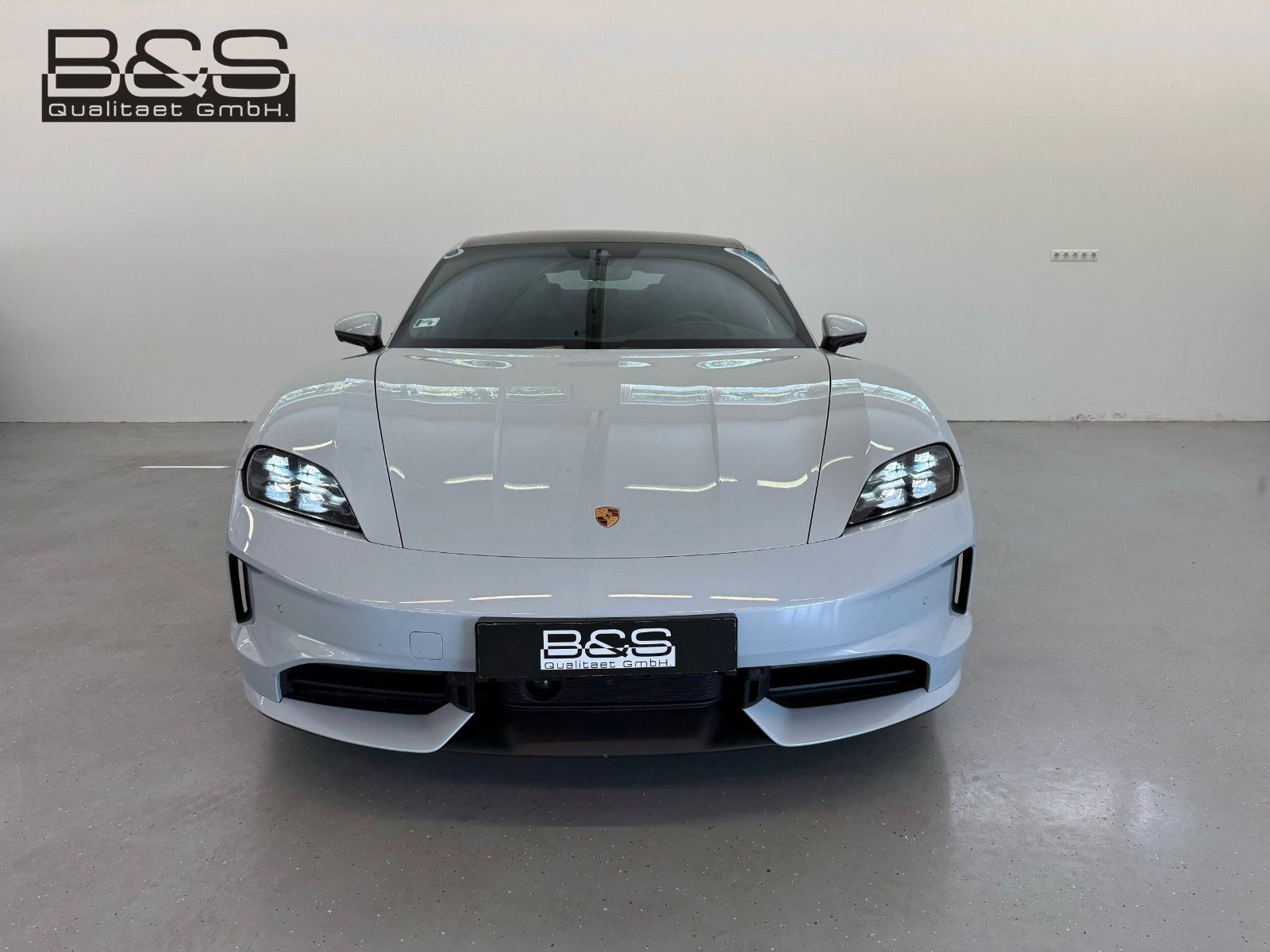 Fahrzeugabbildung Porsche Taycan ACC|HUD|PANO|BOSE|Sport-Design-Paket|