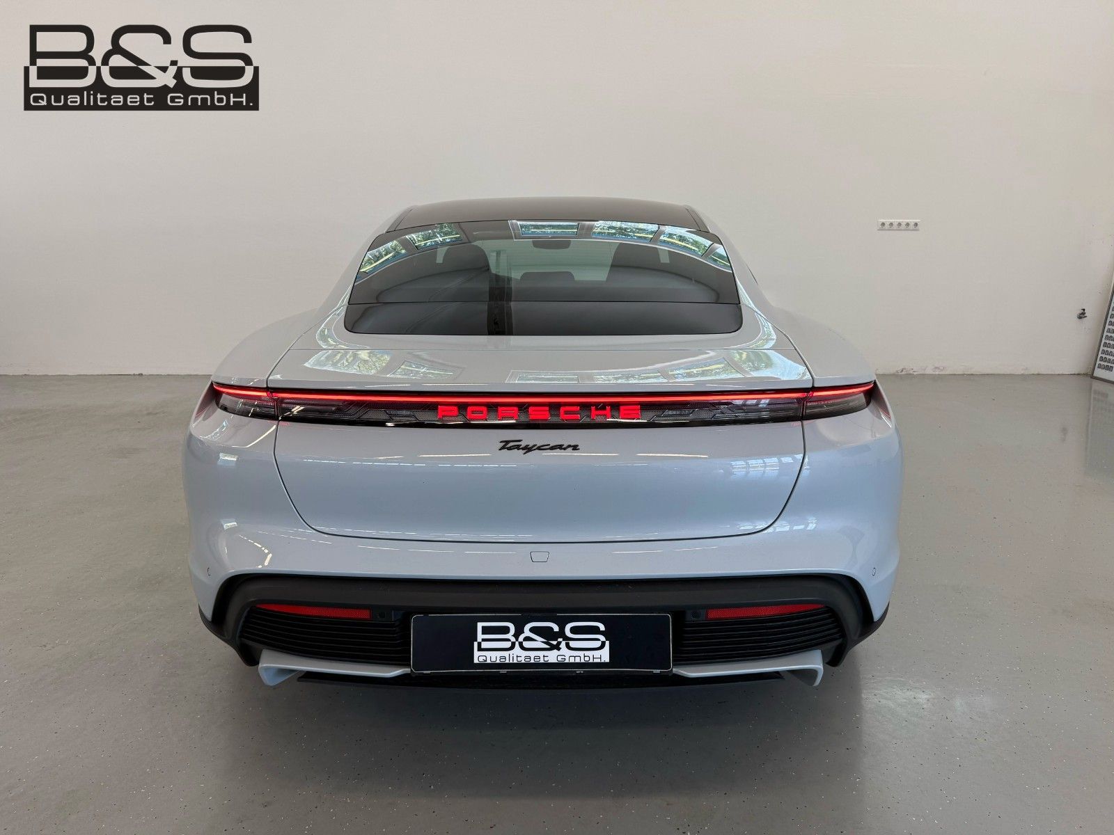 Fahrzeugabbildung Porsche Taycan ACC|HUD|PANO|BOSE|Sport-Design-Paket|