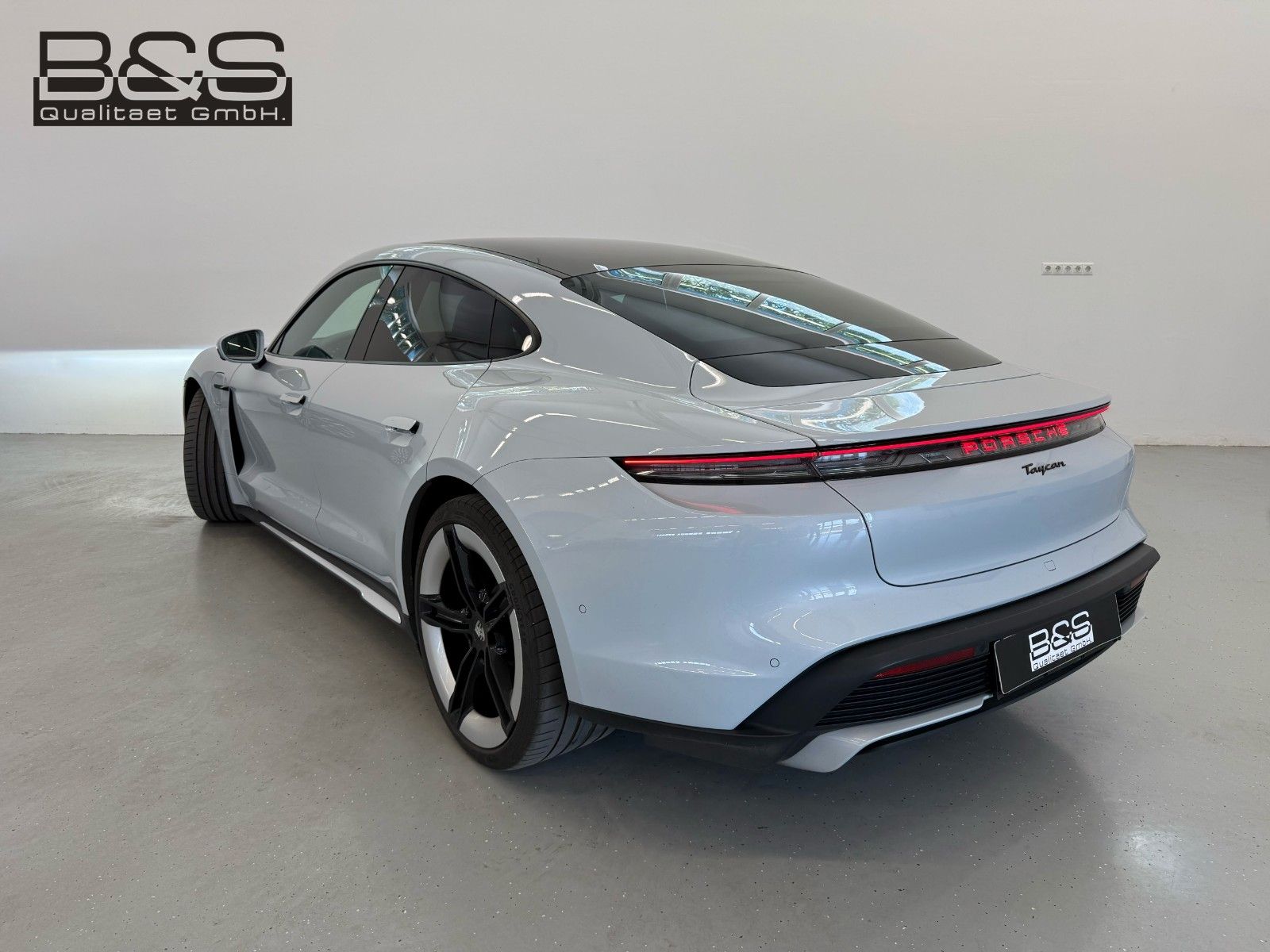 Fahrzeugabbildung Porsche Taycan ACC|HUD|PANO|BOSE|Sport-Design-Paket|