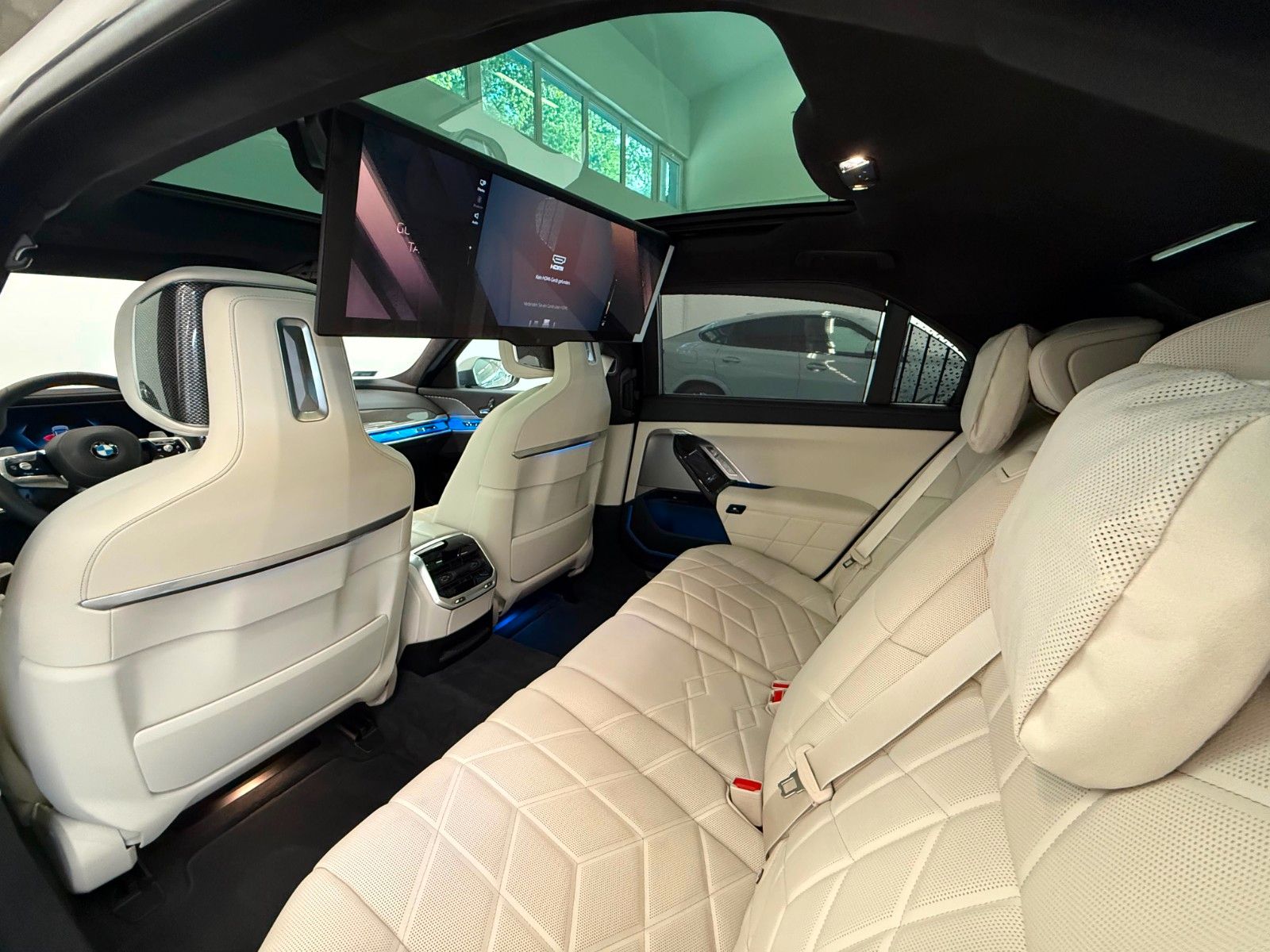 Fahrzeugabbildung BMW 740 d xDrive M Sport | Mwst Ausw | BMW Garantie|